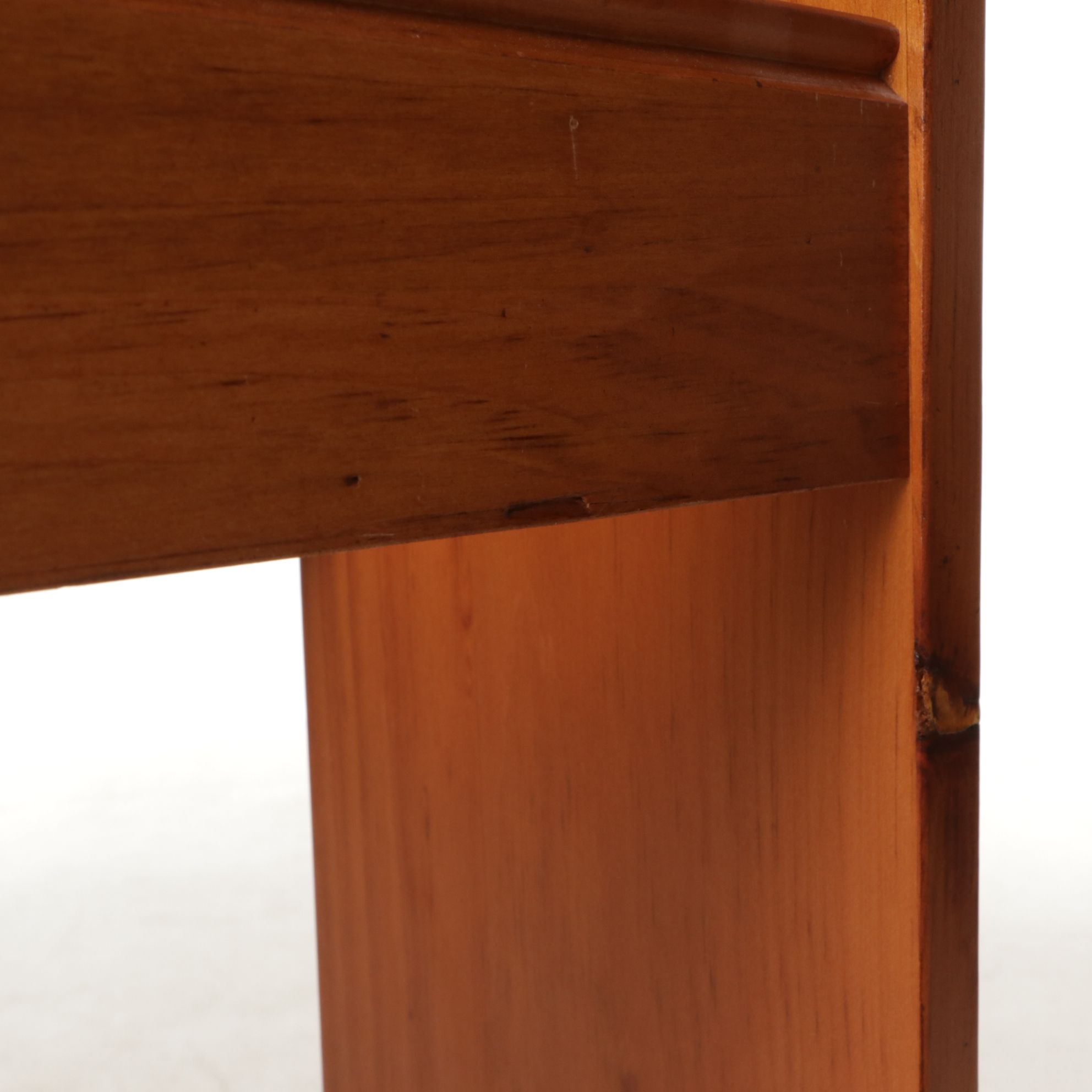 Progressive Furniture Pine Nightstand with a Quilt Stand