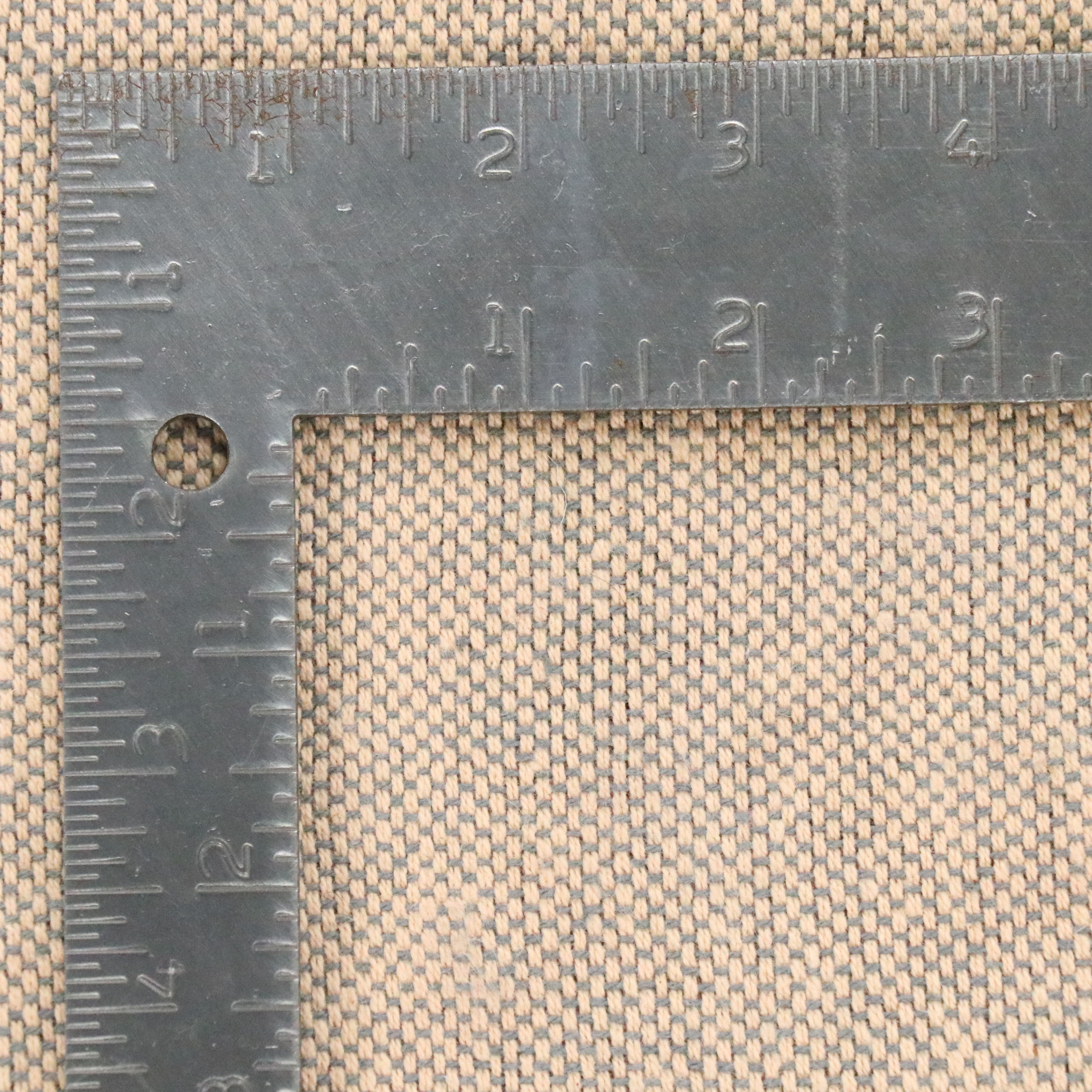 3'1 x 4'11 Hand-Tufted Floral Accent  Rug