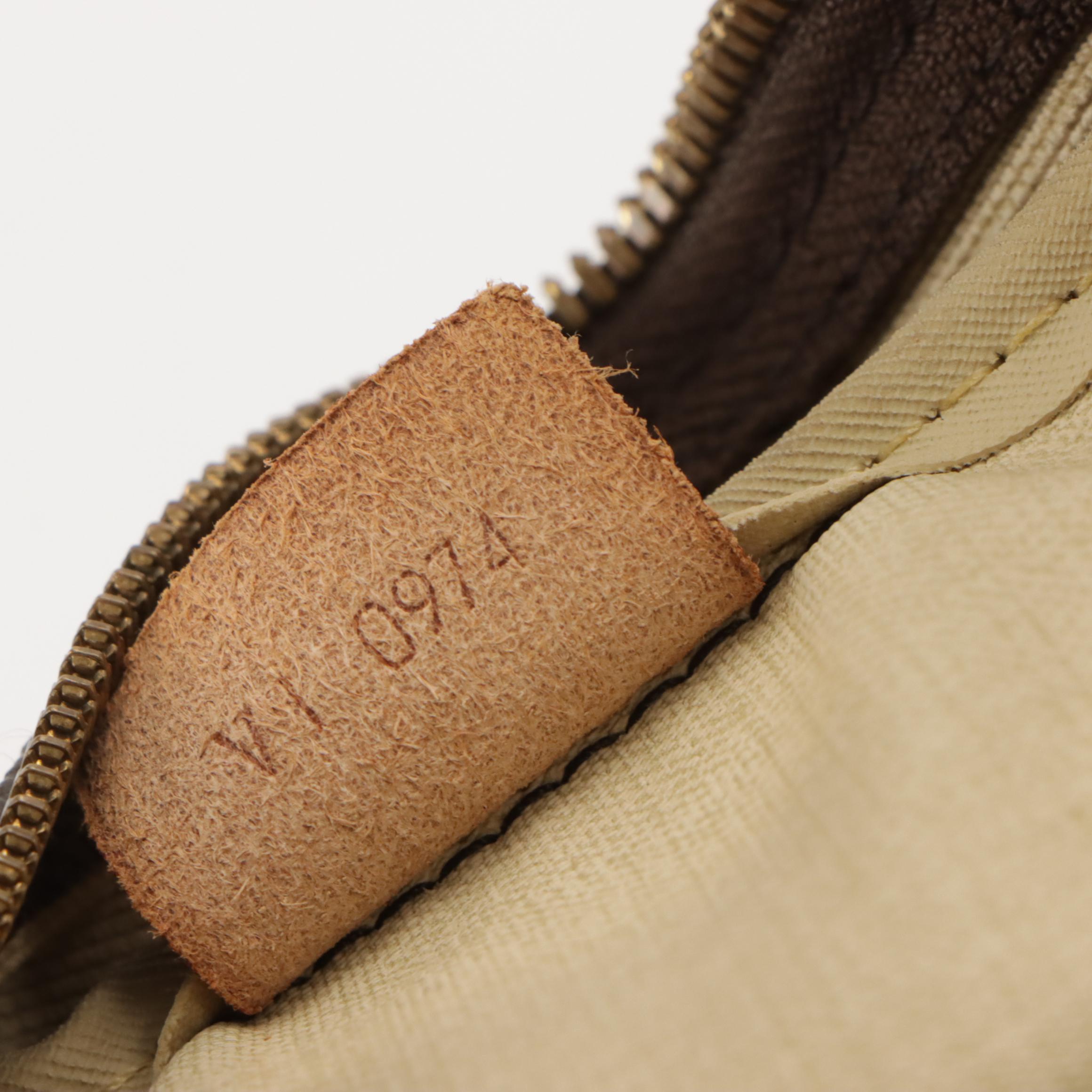 Louis Vuitton Deauville Handbag in Monogram Canvas and Vachetta Leather