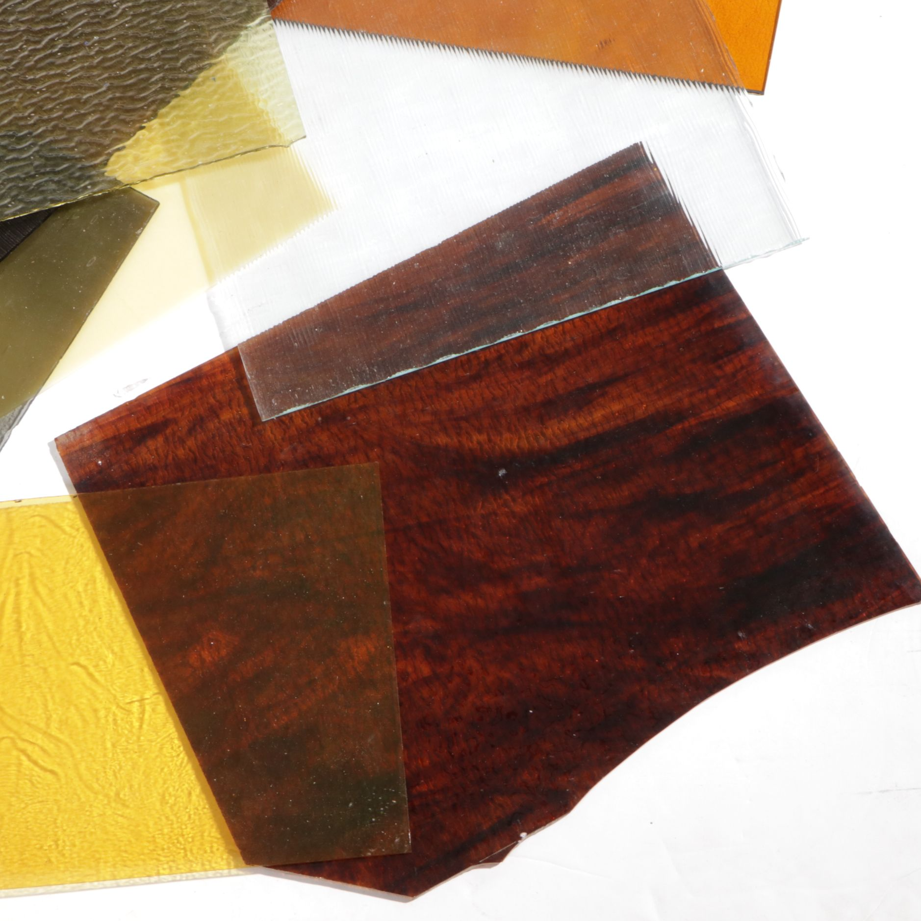 Iridescent, Bubble, Textured & Other Art Glass Sheets