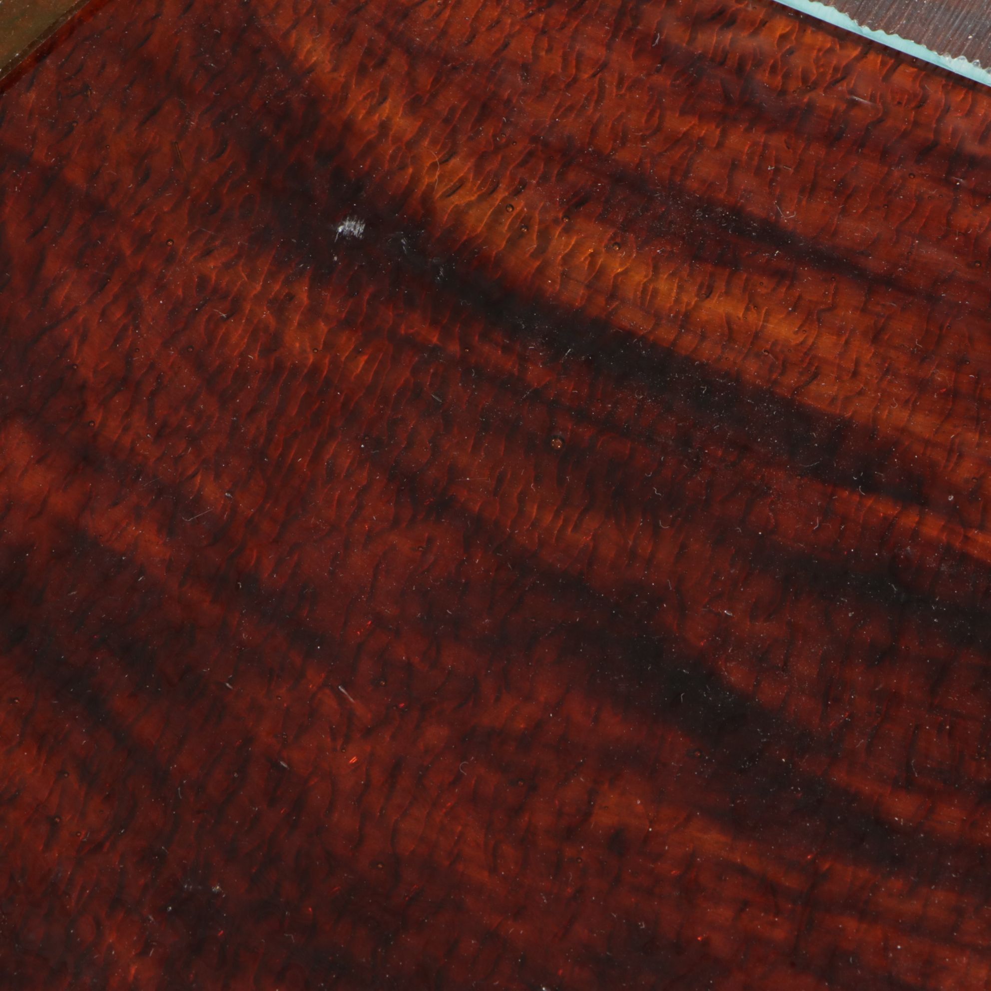 Iridescent, Bubble, Textured & Other Art Glass Sheets