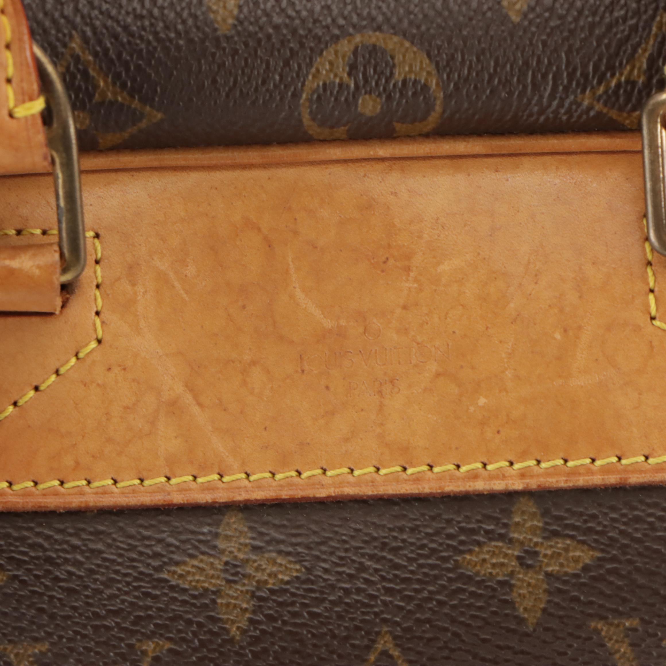 Louis Vuitton Deauville Handbag in Monogram Canvas and Vachetta Leather