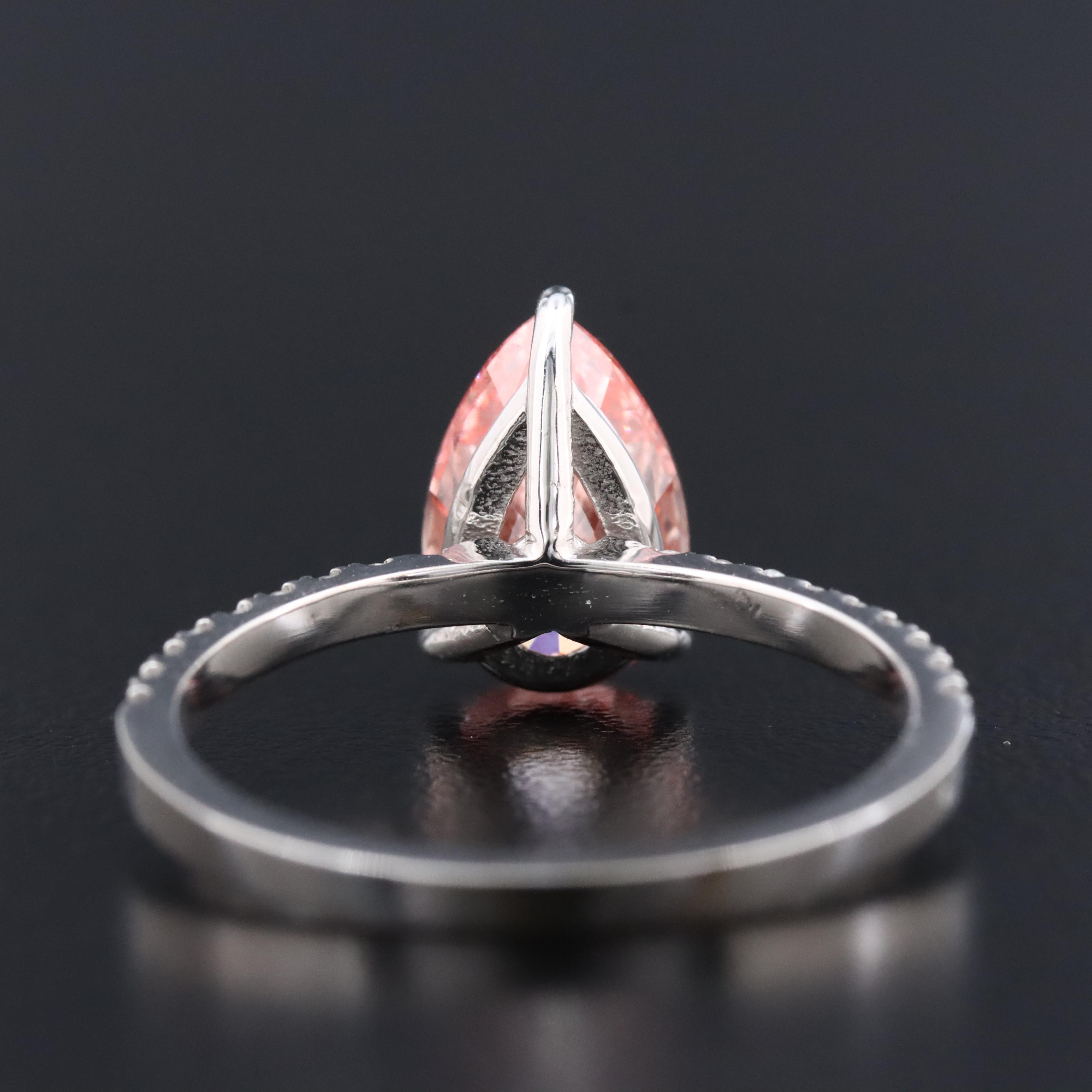 18K 2.32 CTW Lab Grown Diamond Ring with IGI Report and Fancy Pink Center