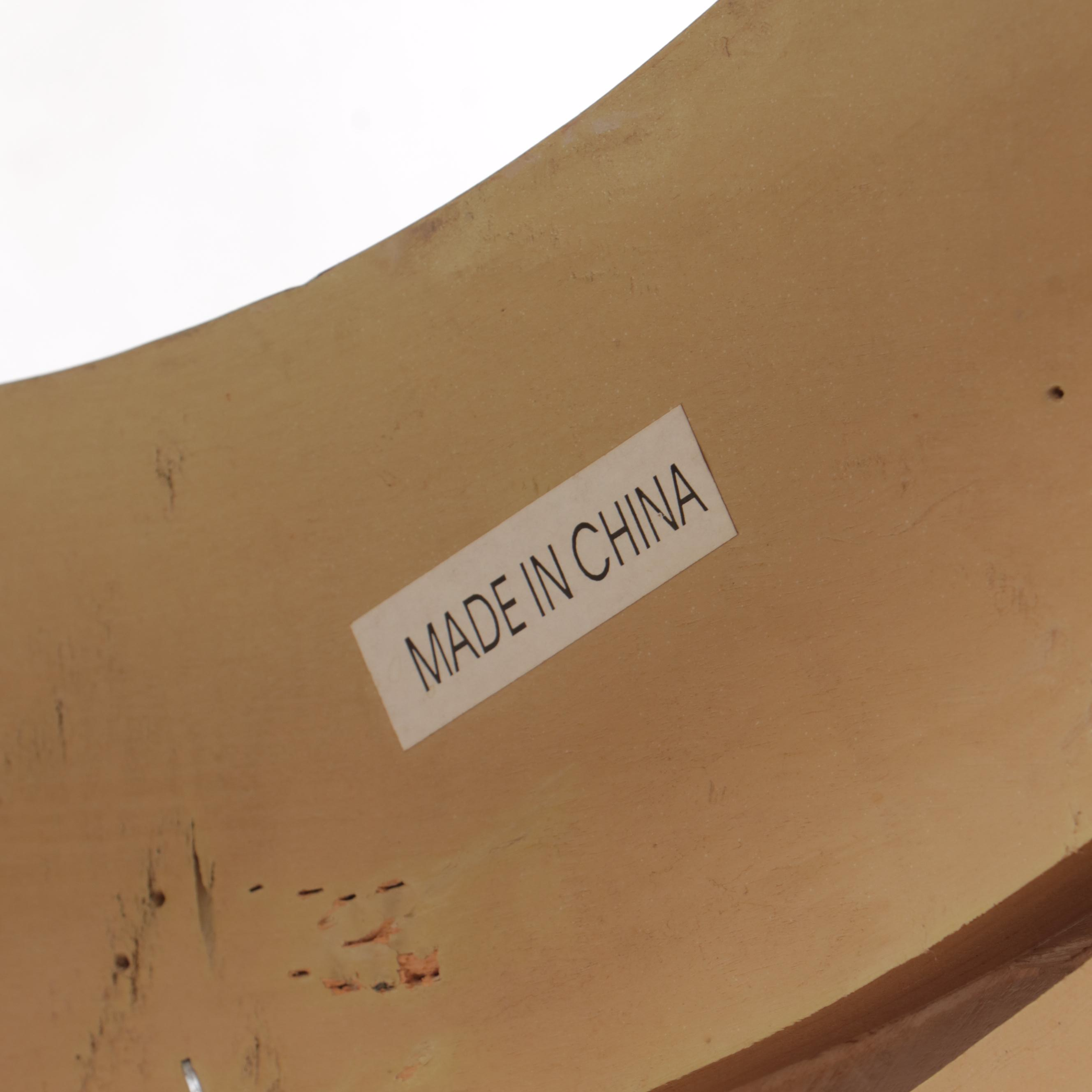 Classical Style Painted Composite Table with Glass Top