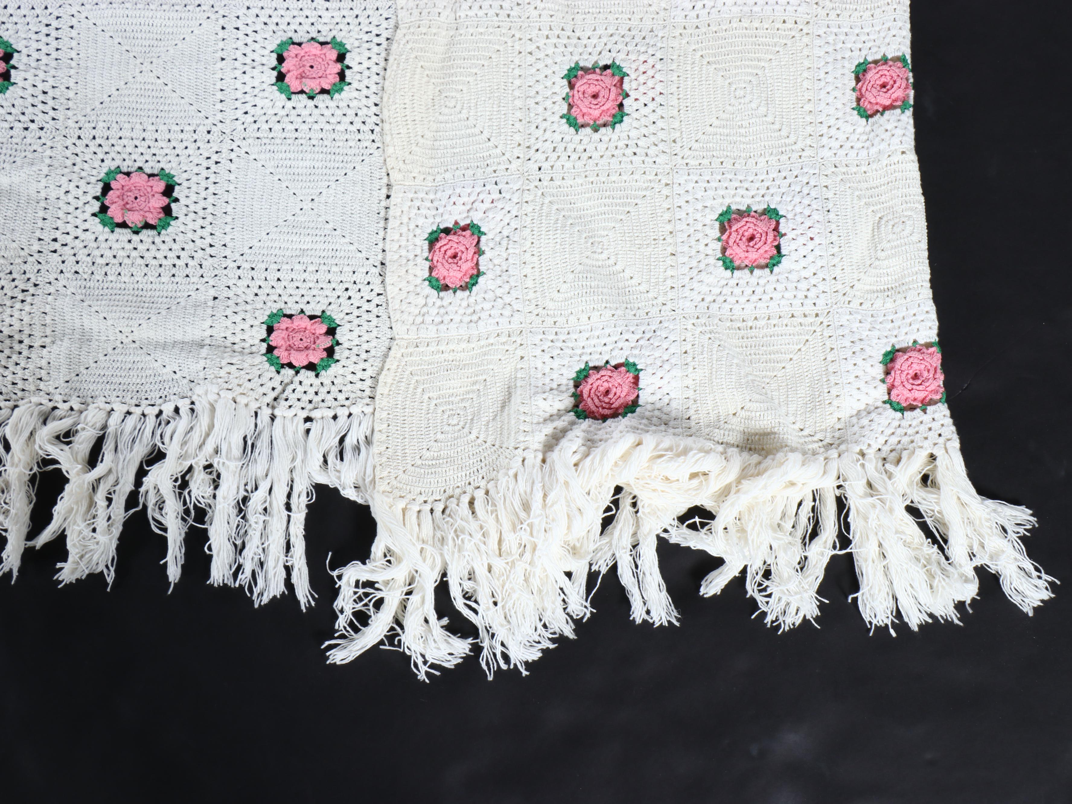 Crochet Rose and Block Coverlet with Tufted Matelassé Coverlets, Accent Pillows