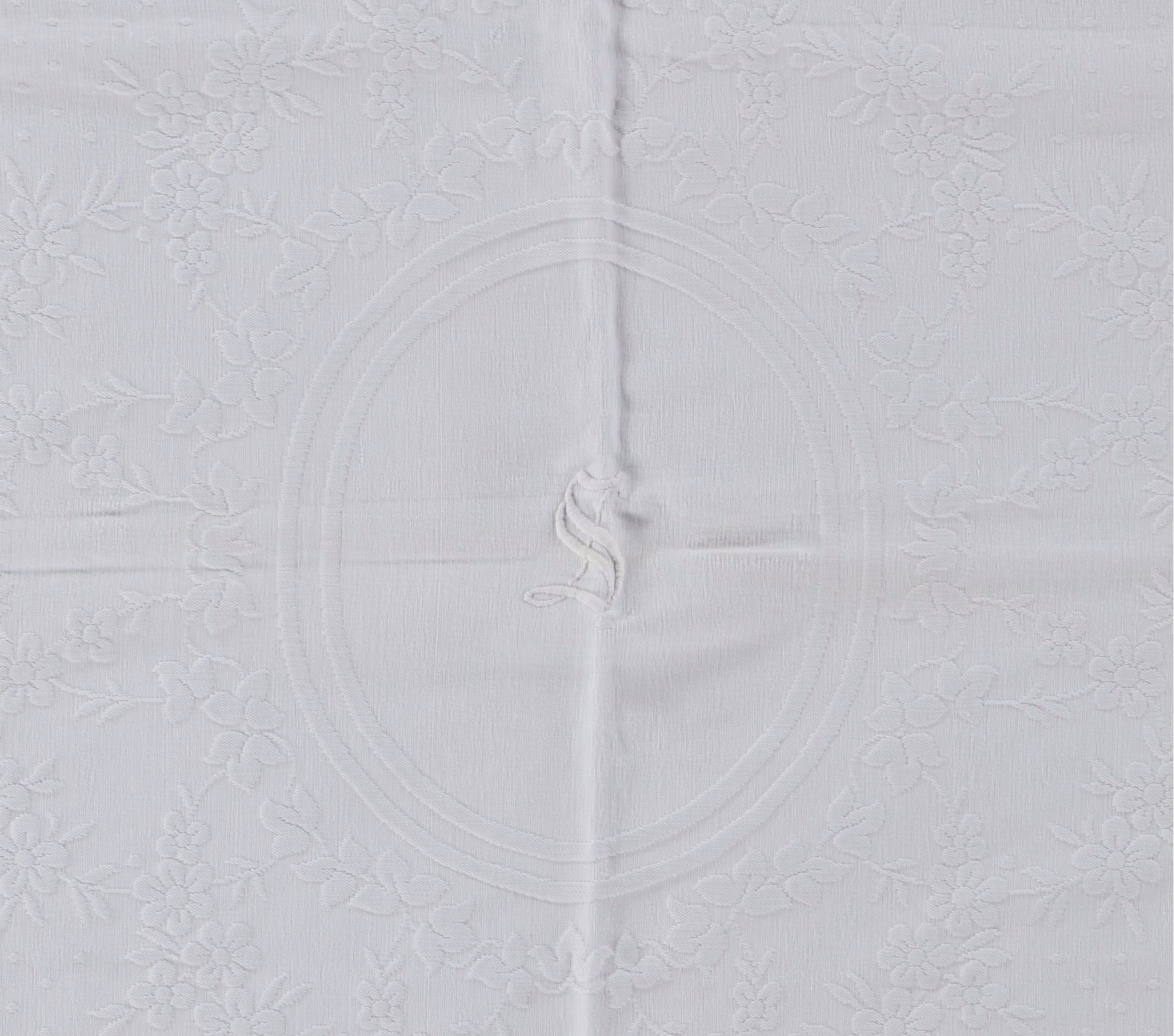 Crochet Rose and Block Coverlet with Tufted Matelassé Coverlets, Accent Pillows