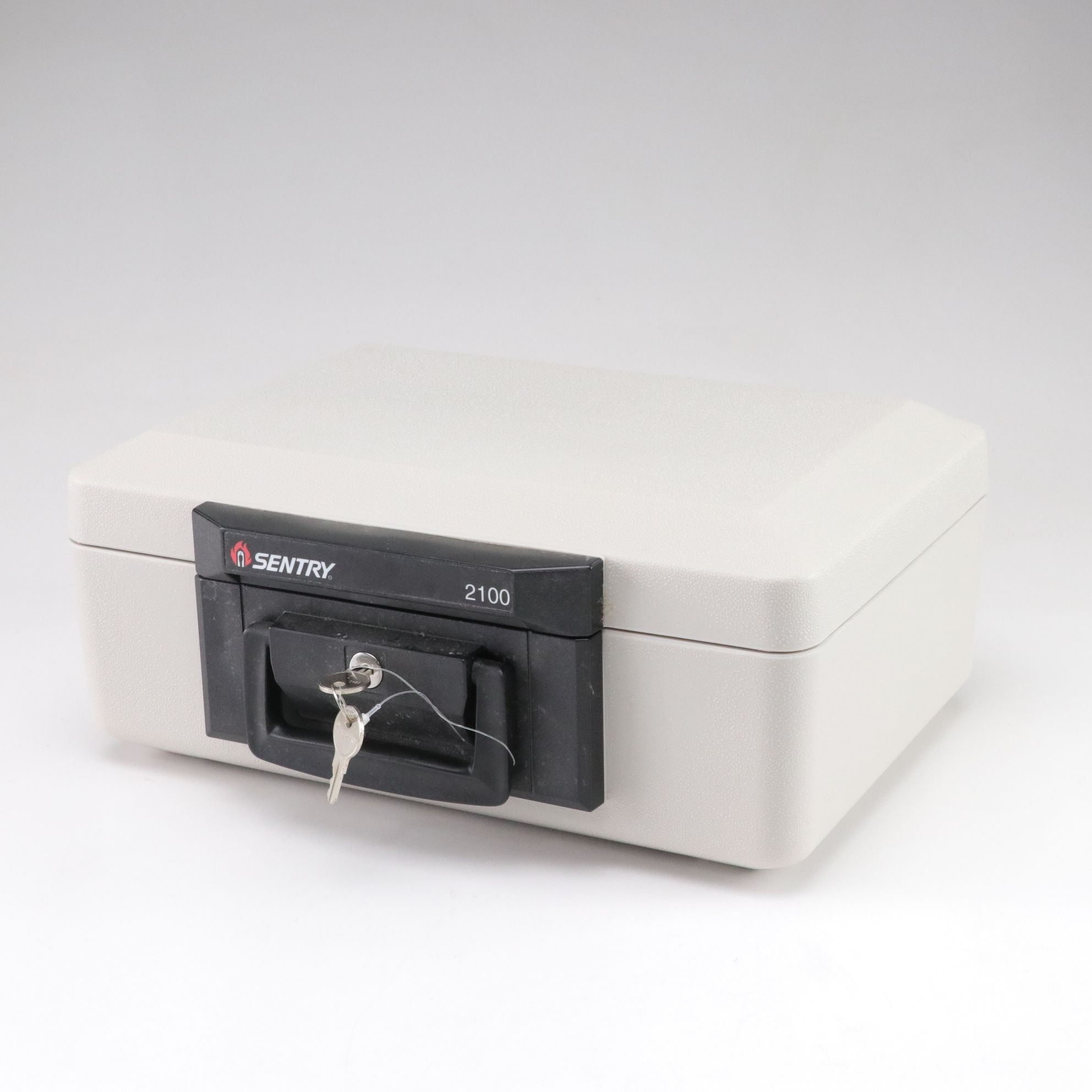 Sentry 2100 Portable Lockbox Safe