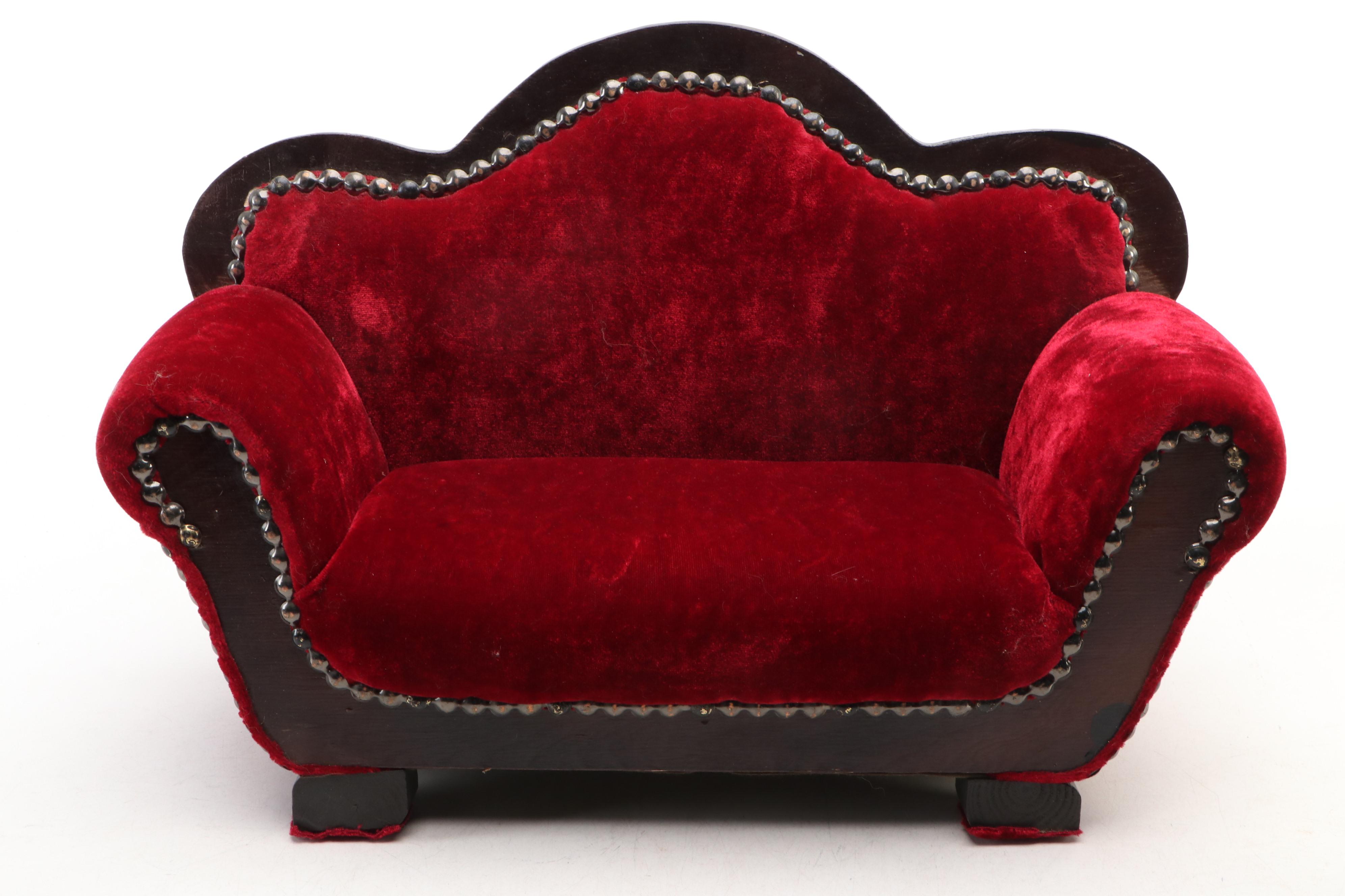 Boyds "Yvette Dubeary" Teddy Bear with Miniature Furniture