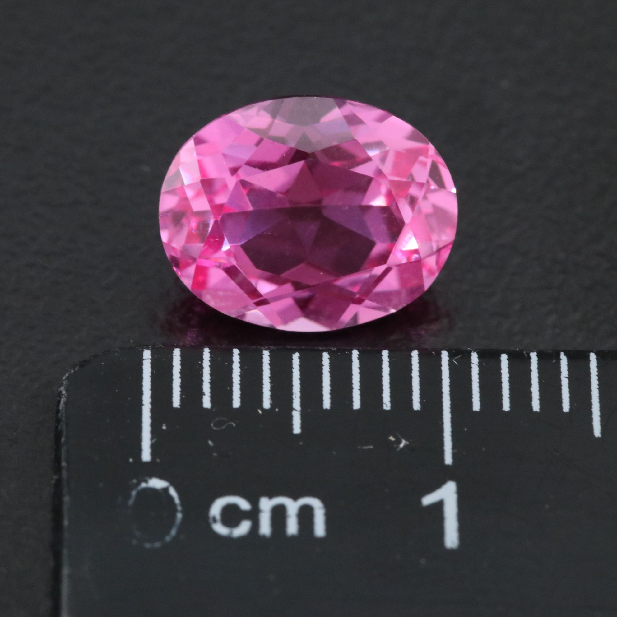 Loose 3.53 CT Lab Grown Sapphire