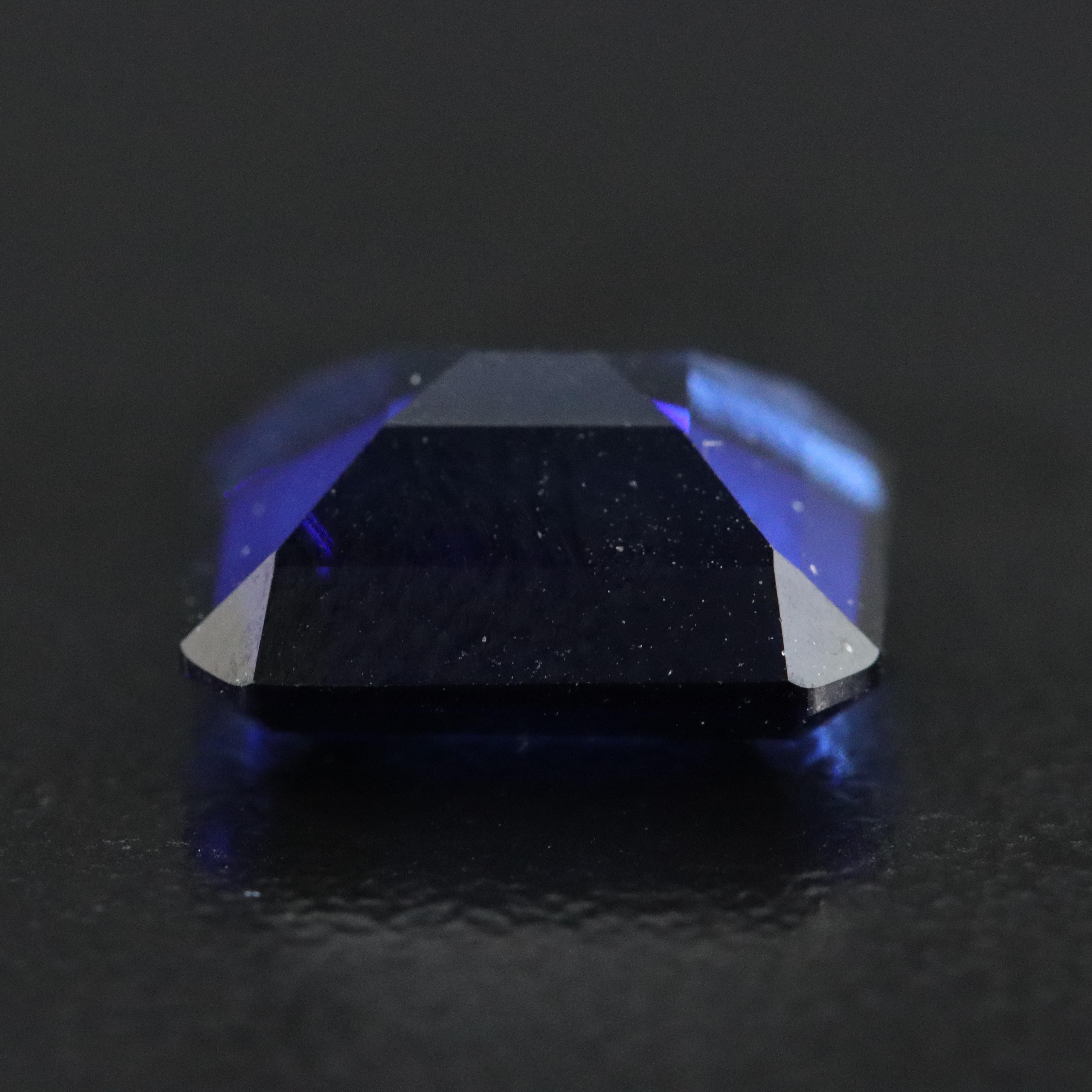 Loose 6.16 CT Lab Grown Sapphire