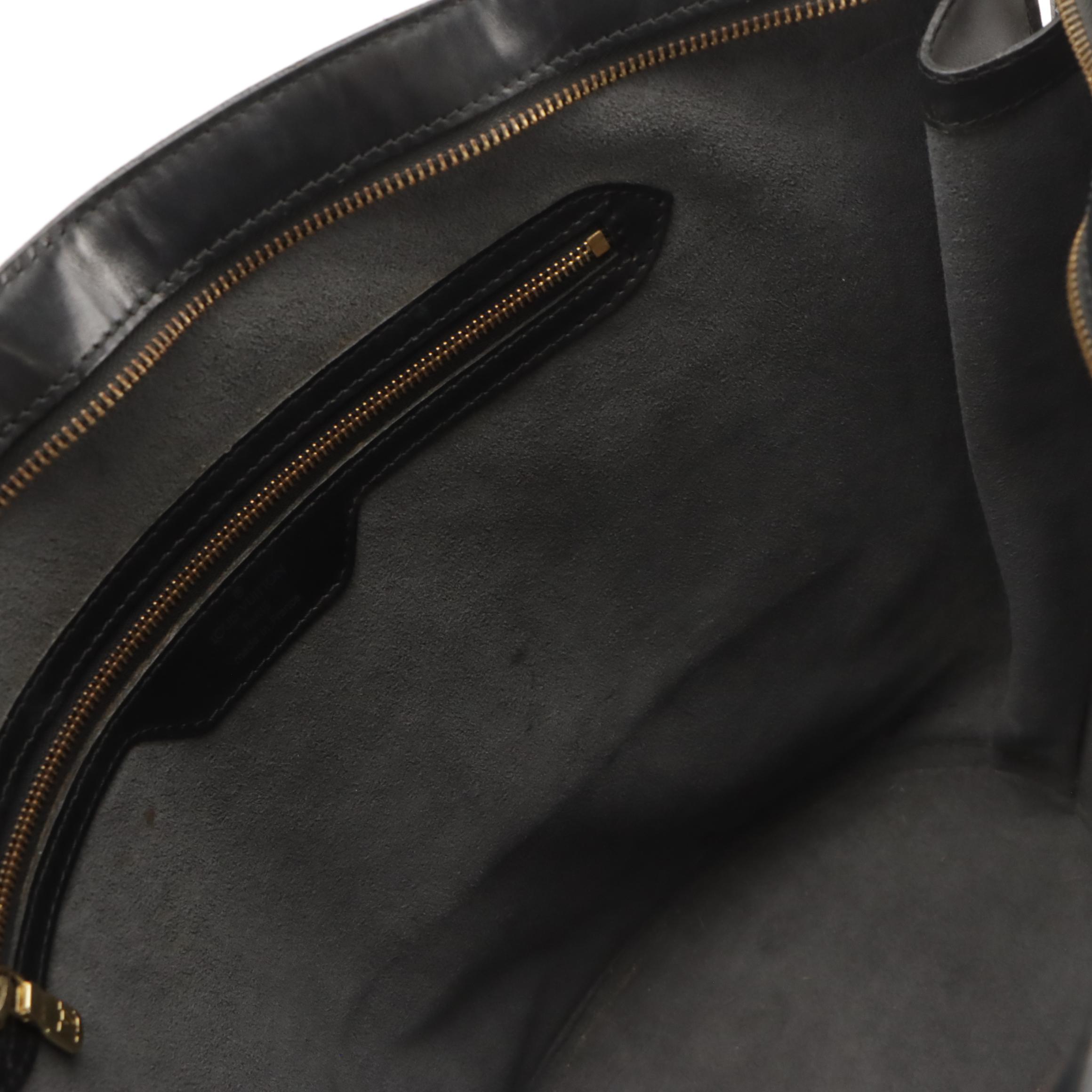 Louis Vuitton Saint Jacques GM in Black Epi/Smooth Leather