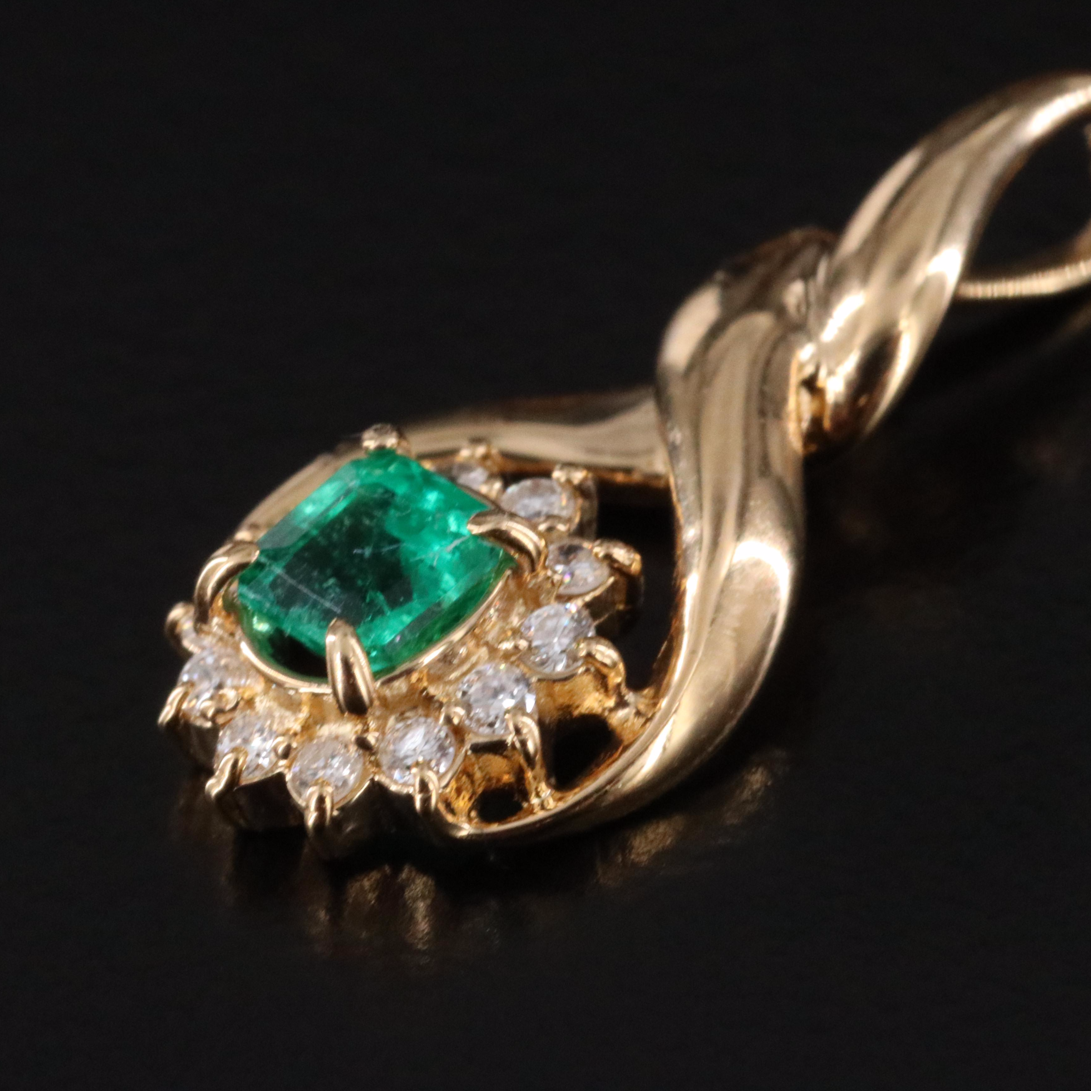 18K  Emerald and Diamond Twist Teardrop Pendant Necklace