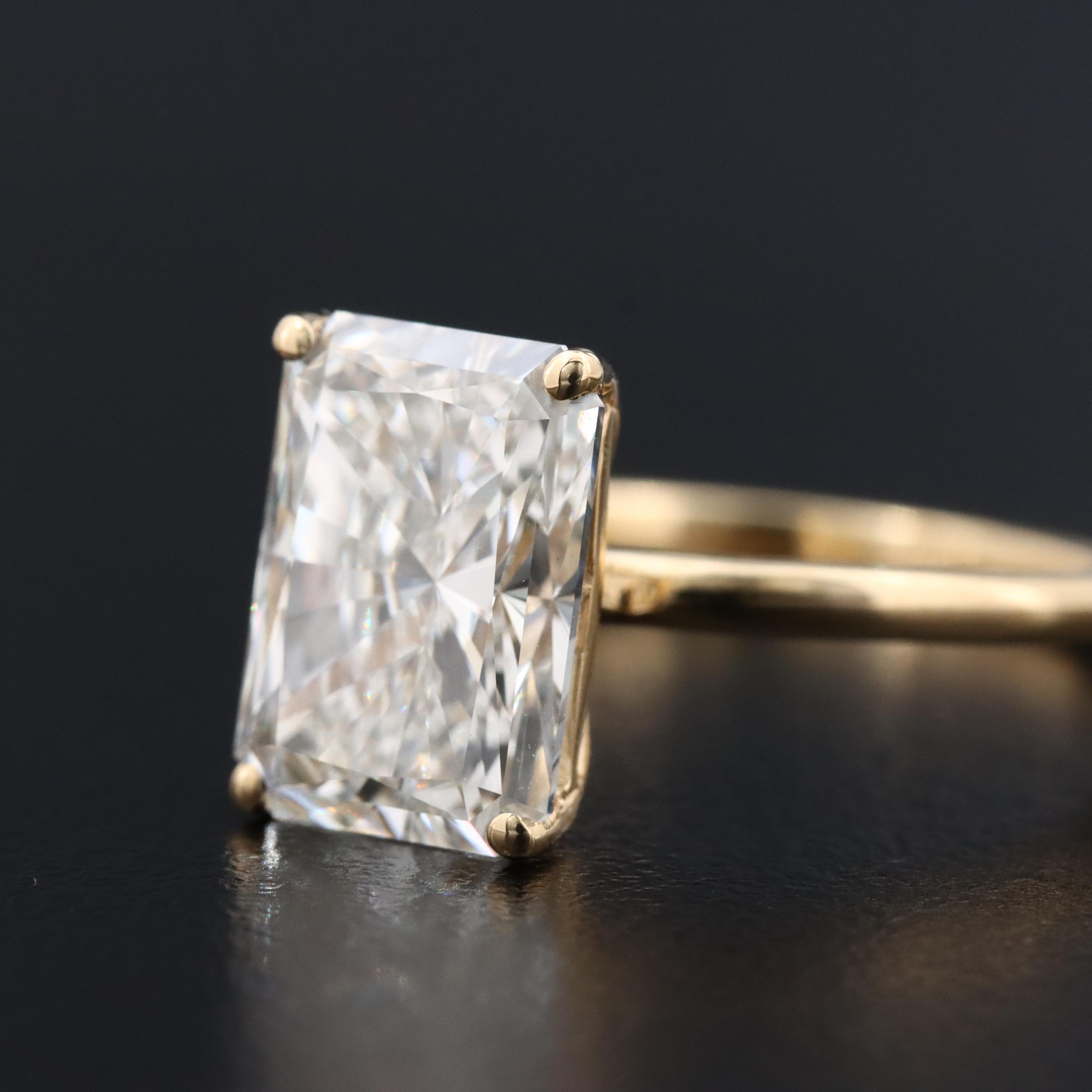 18K 4.02 CT Lab Grown Diamond Solitaire Ring with IGI Report