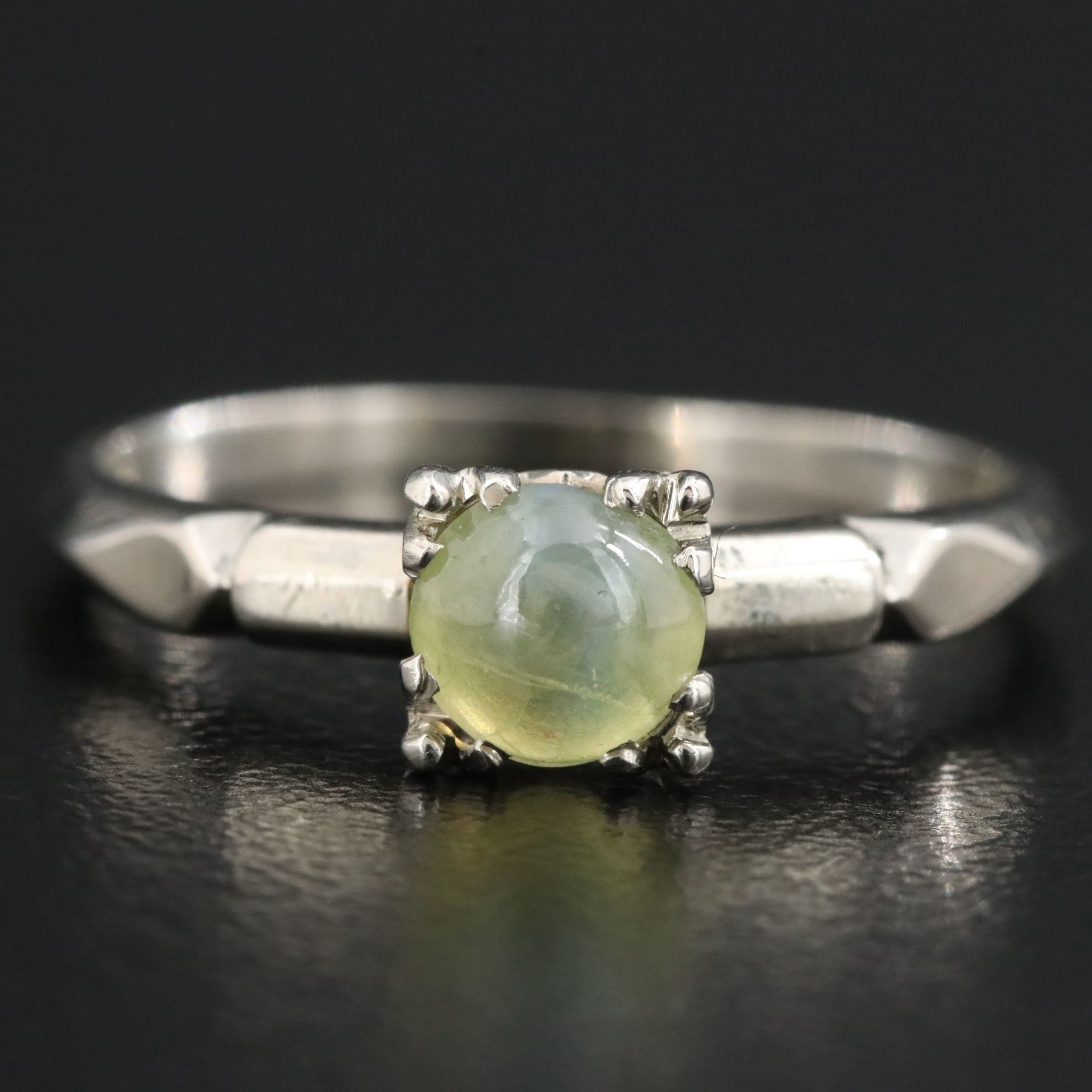 Vintage 14K Cat's Eye Chrysoberyl Ring