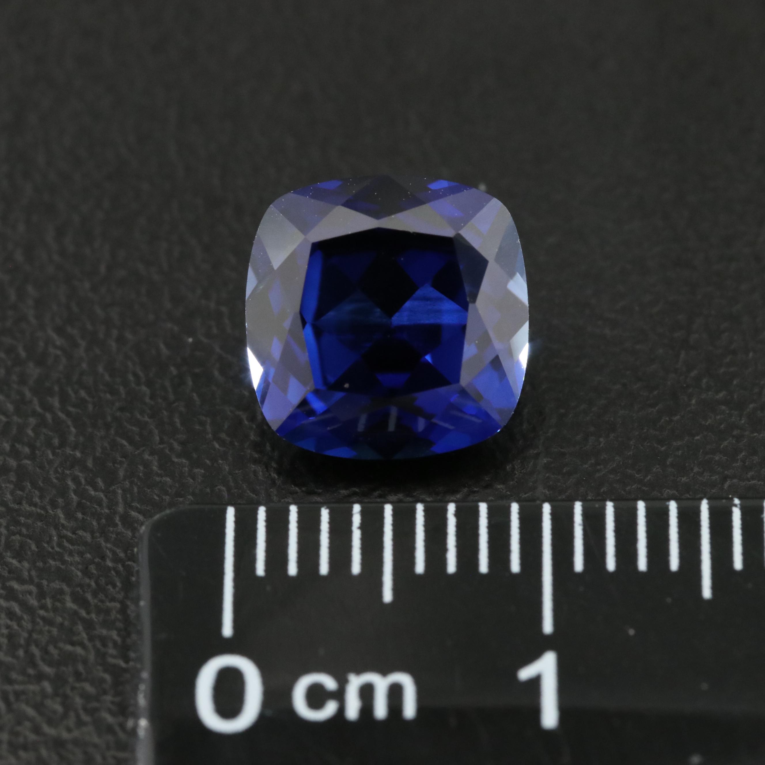 Loose 4.02 CT Lab Grown Sapphire