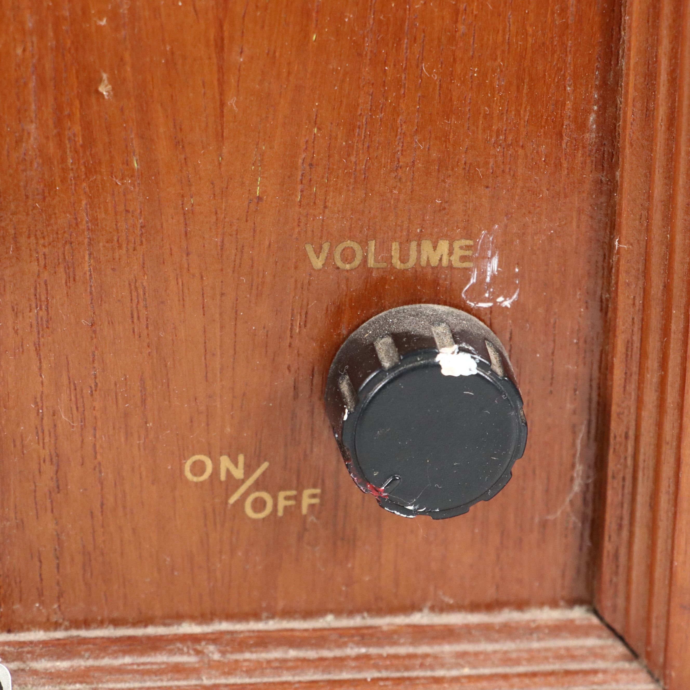 Vintage Style Randix Collector's Edition Radio