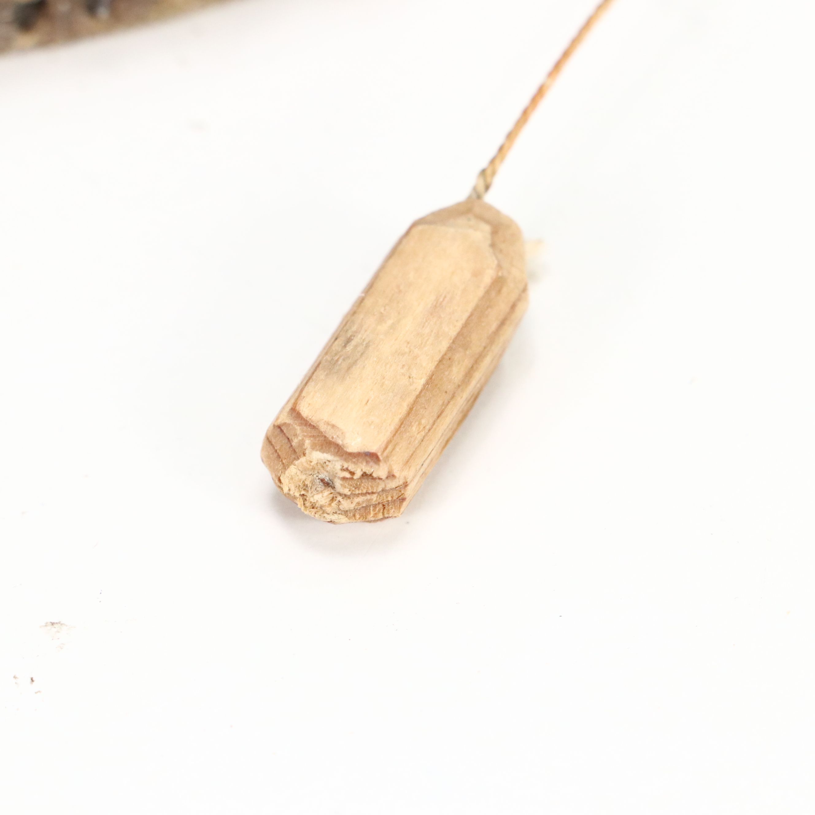 Hide-Covered Handheld Spin Drum