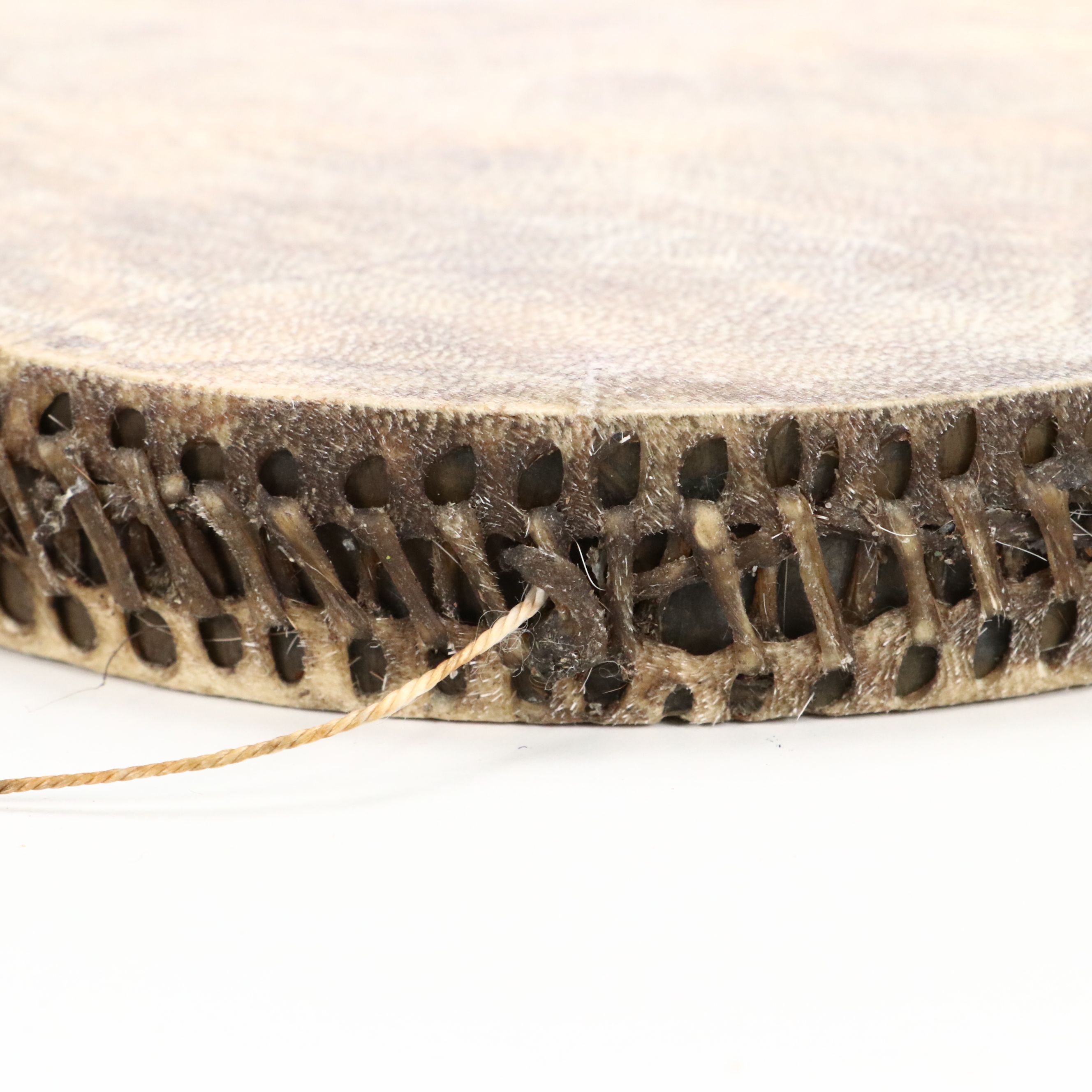 Hide-Covered Handheld Spin Drum