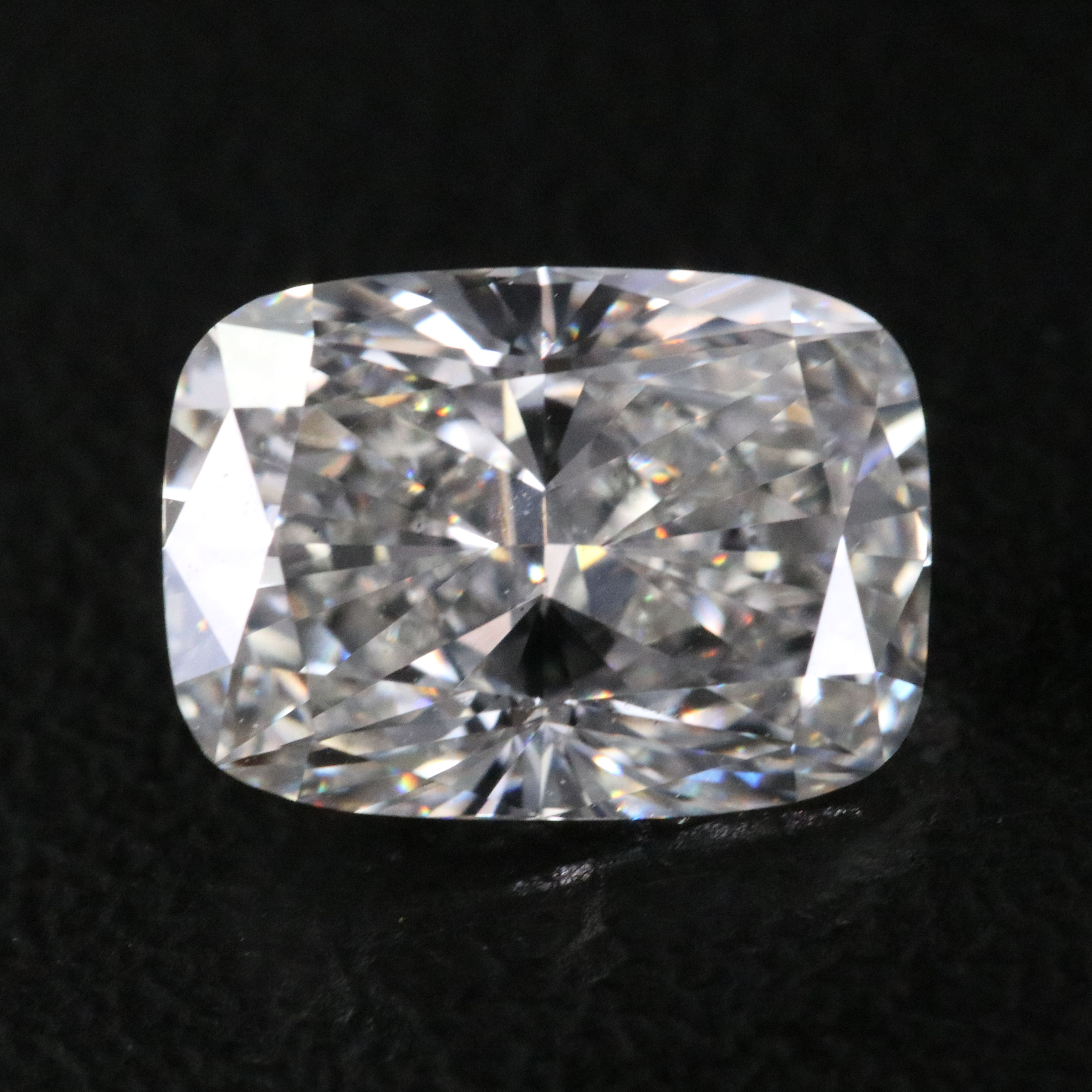 Loose 1.82 CT Lab Grown Diamond with IGI Report