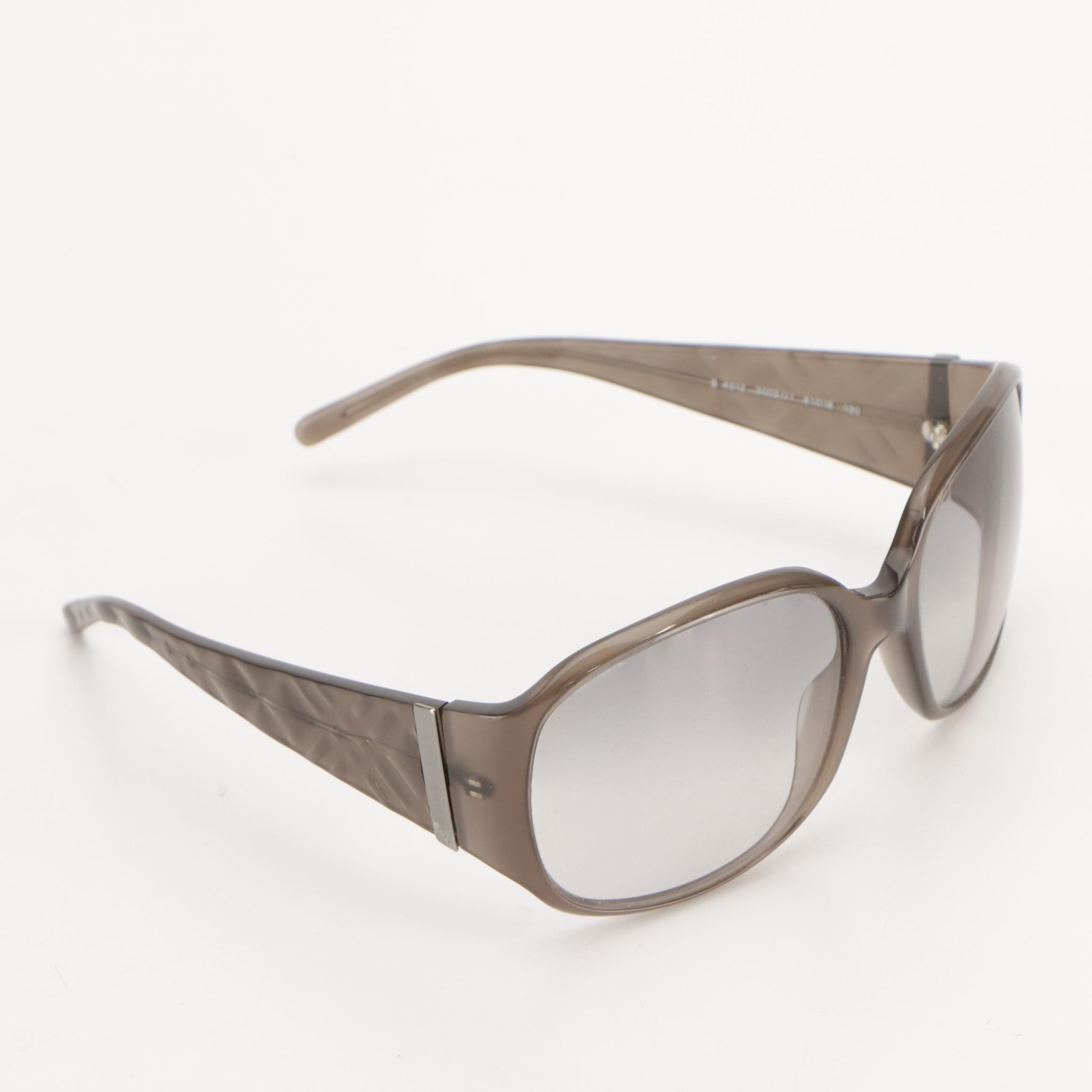 Burberry B 4012 3003/11 Oversized Sunglasses with Nova Check Accents in Case