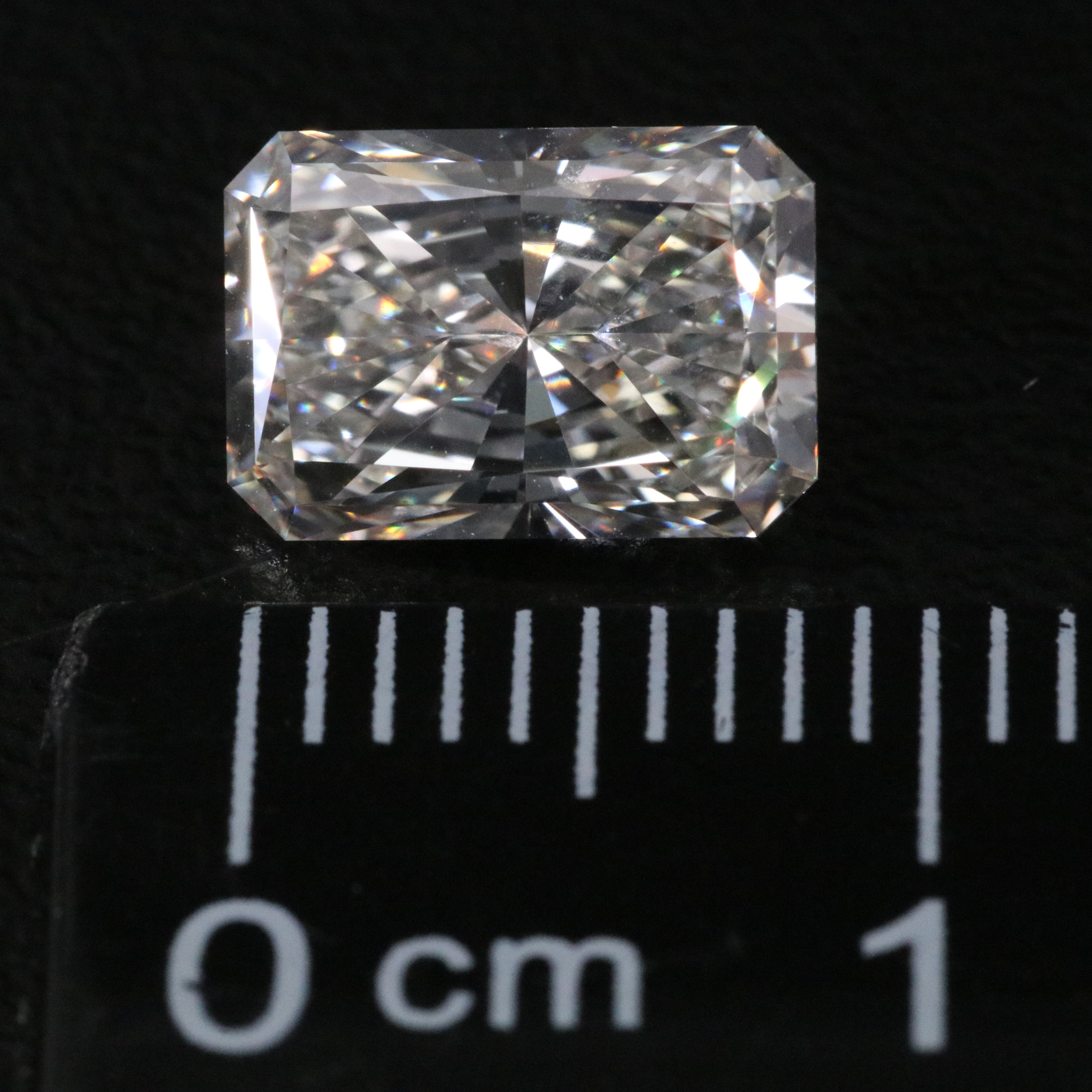 Loose 1.88 CT Lab Grown Diamond with IGI Report