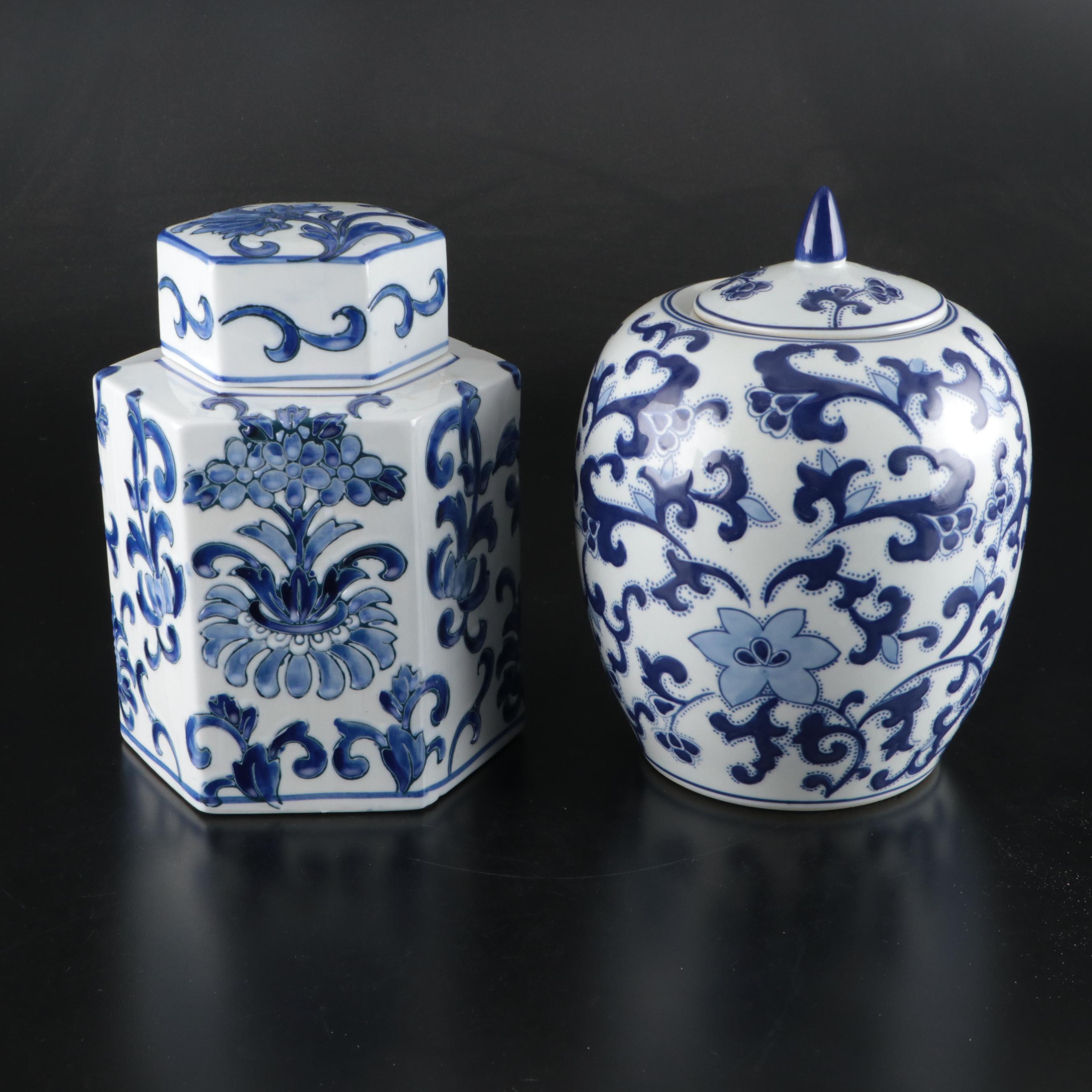 Chinese Blue and White Porcelain Jars and Lidded Pedestal Bowl
