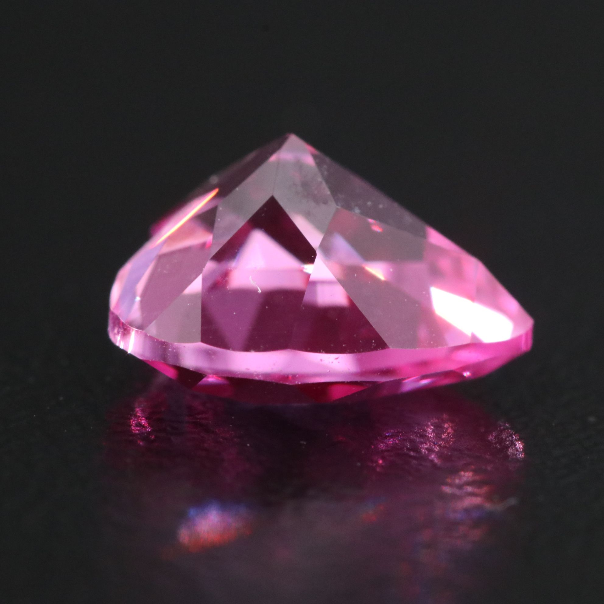 Loose 4.65 CT Lab Grown Sapphire