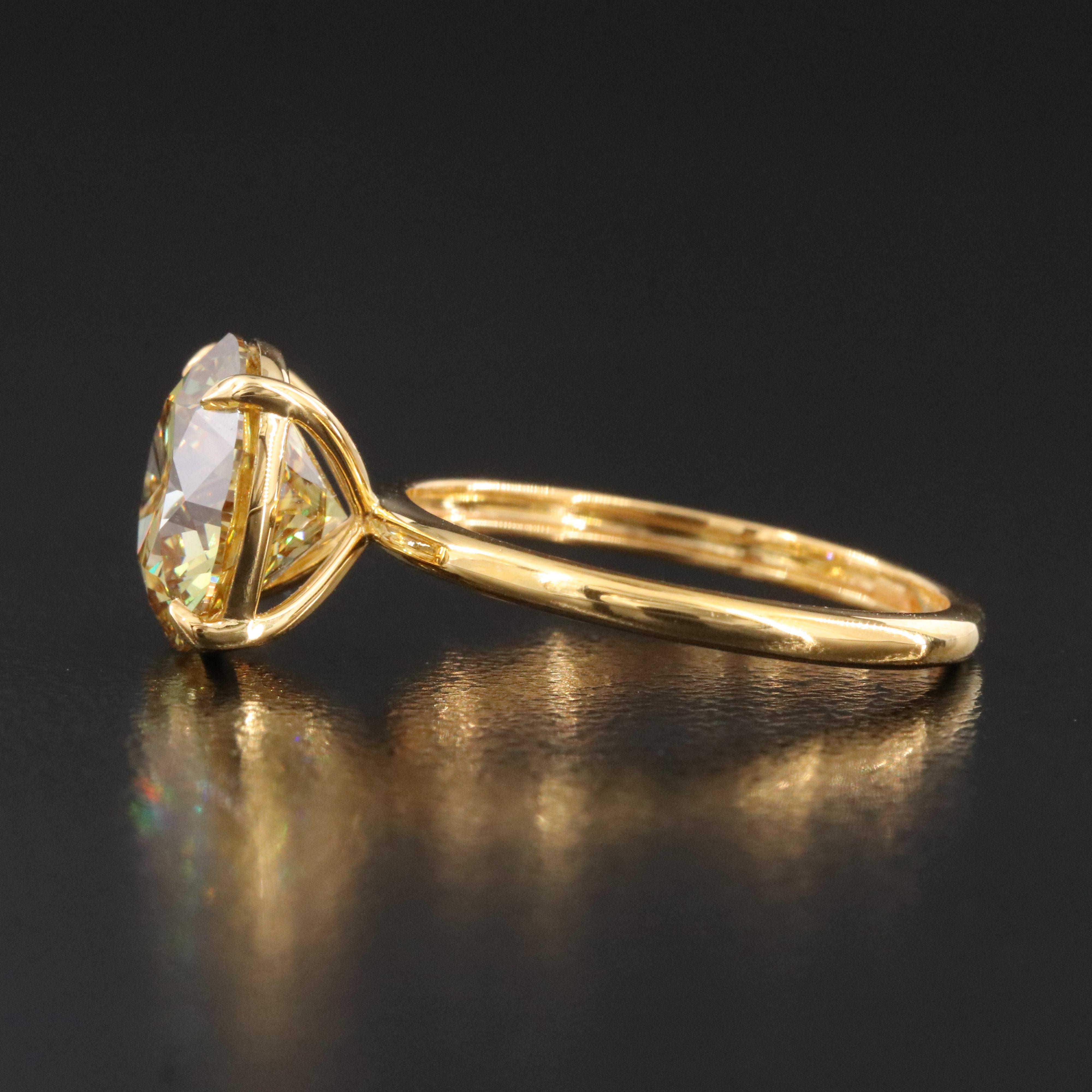 18K 3.41 CT Lab Grown Fancy Yellow Diamond Solitaire Ring with IGI Report