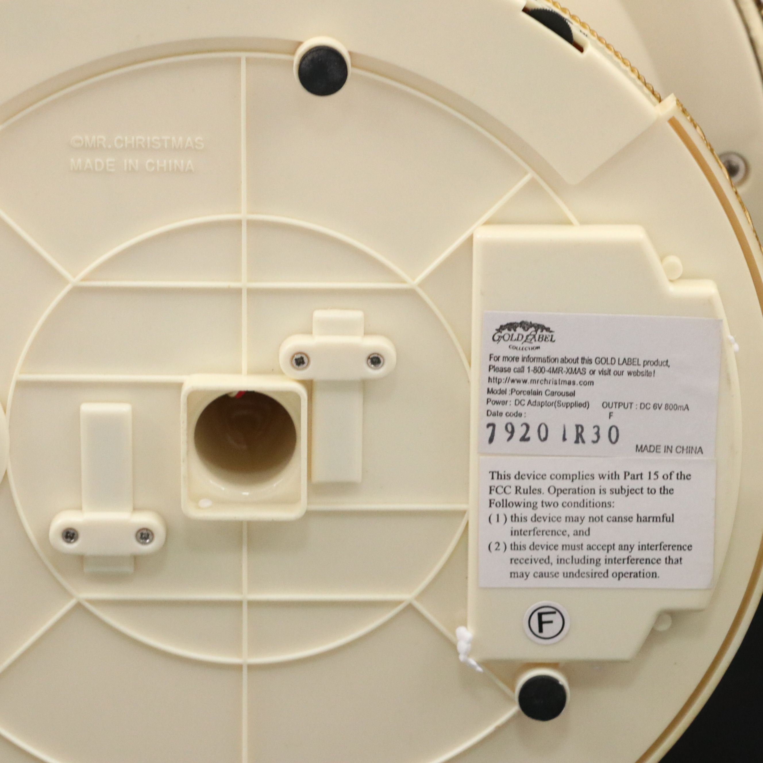 Cracker Barrel "Season of Glory" Porcelain Musical Carousel