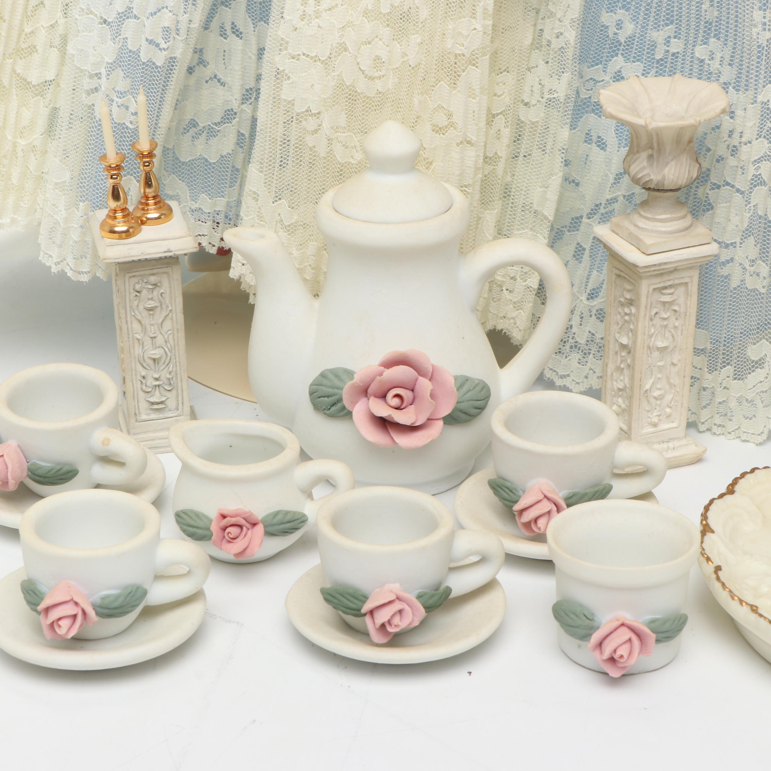 Franklin Heirloom "Marie Antoinette" Porcelain Doll with Accessories, 1995