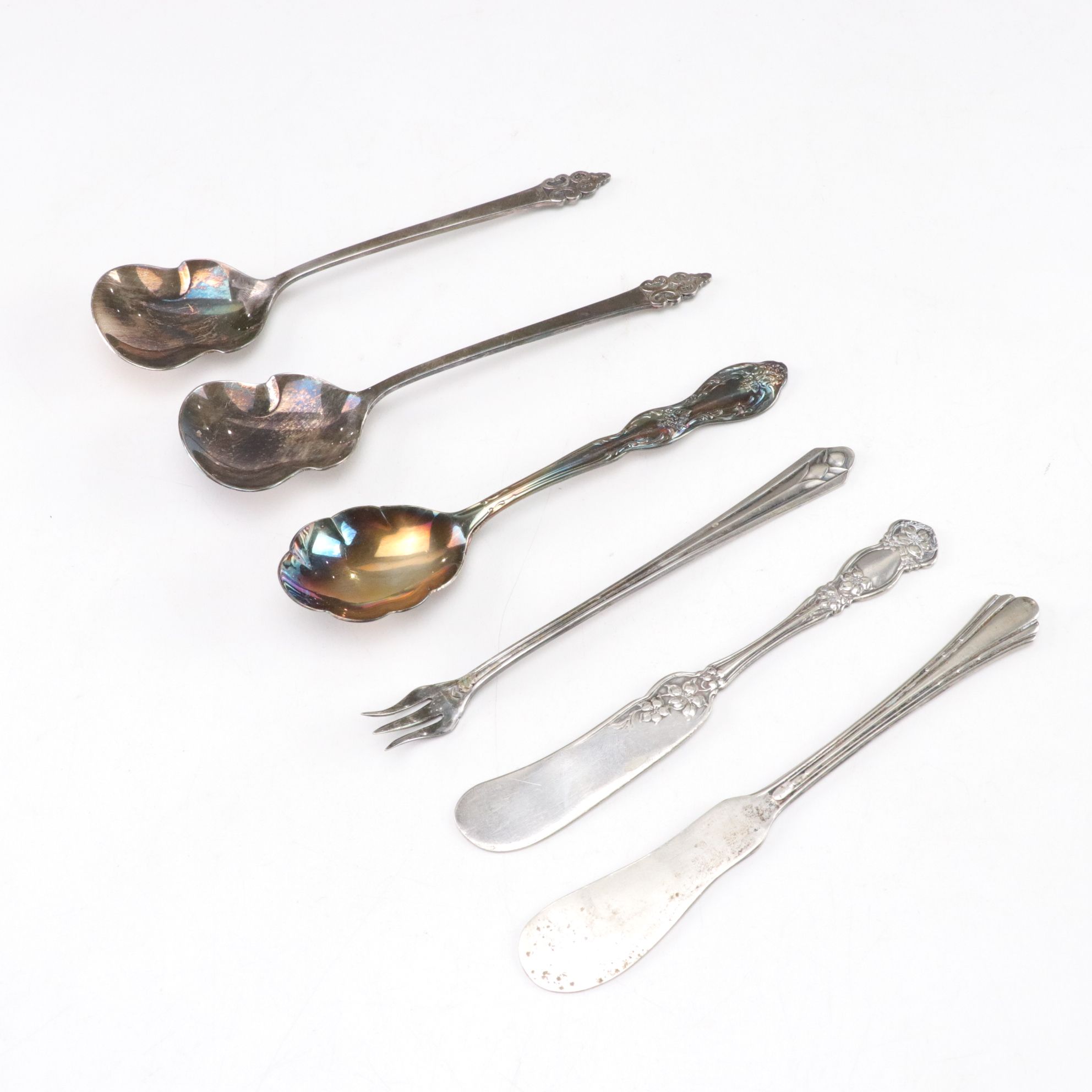 Silver Plate Relish Tray, Hors d'oeuvres Plates & Other Dishware