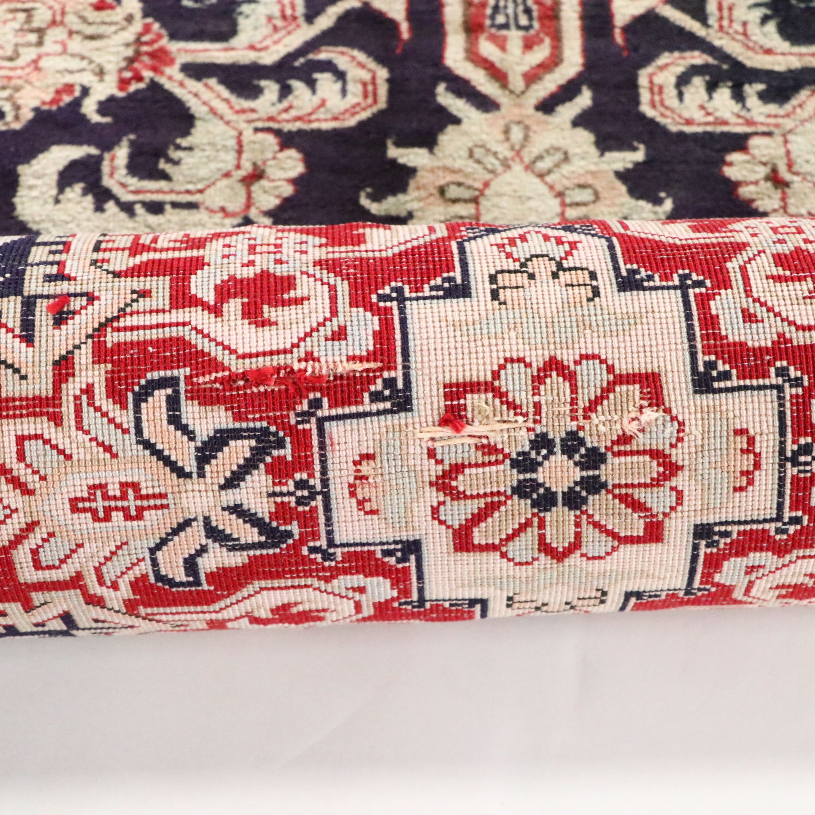 2'5 x 3'8 Hand-Knotted Persian Qom Silk Accent Rug