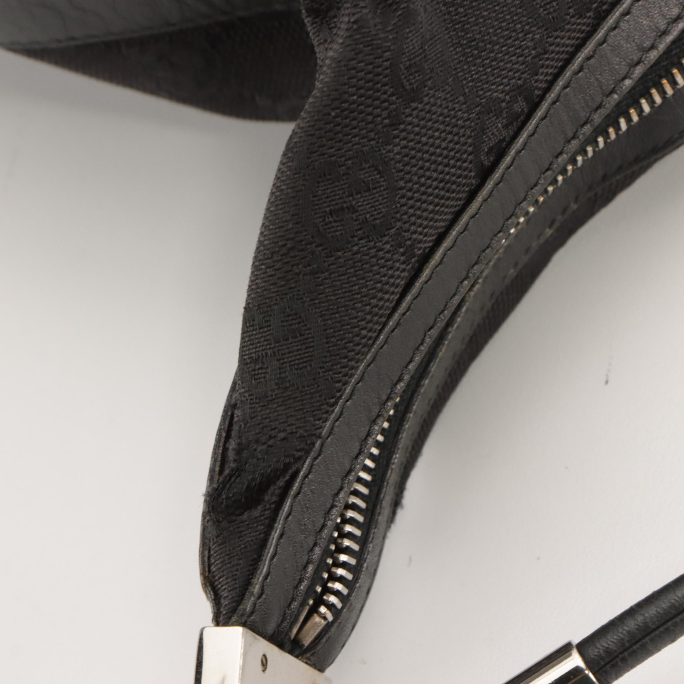 Gucci Hobo Shoulder Bag in Black GG Canvas and Calfskin Leather Trim