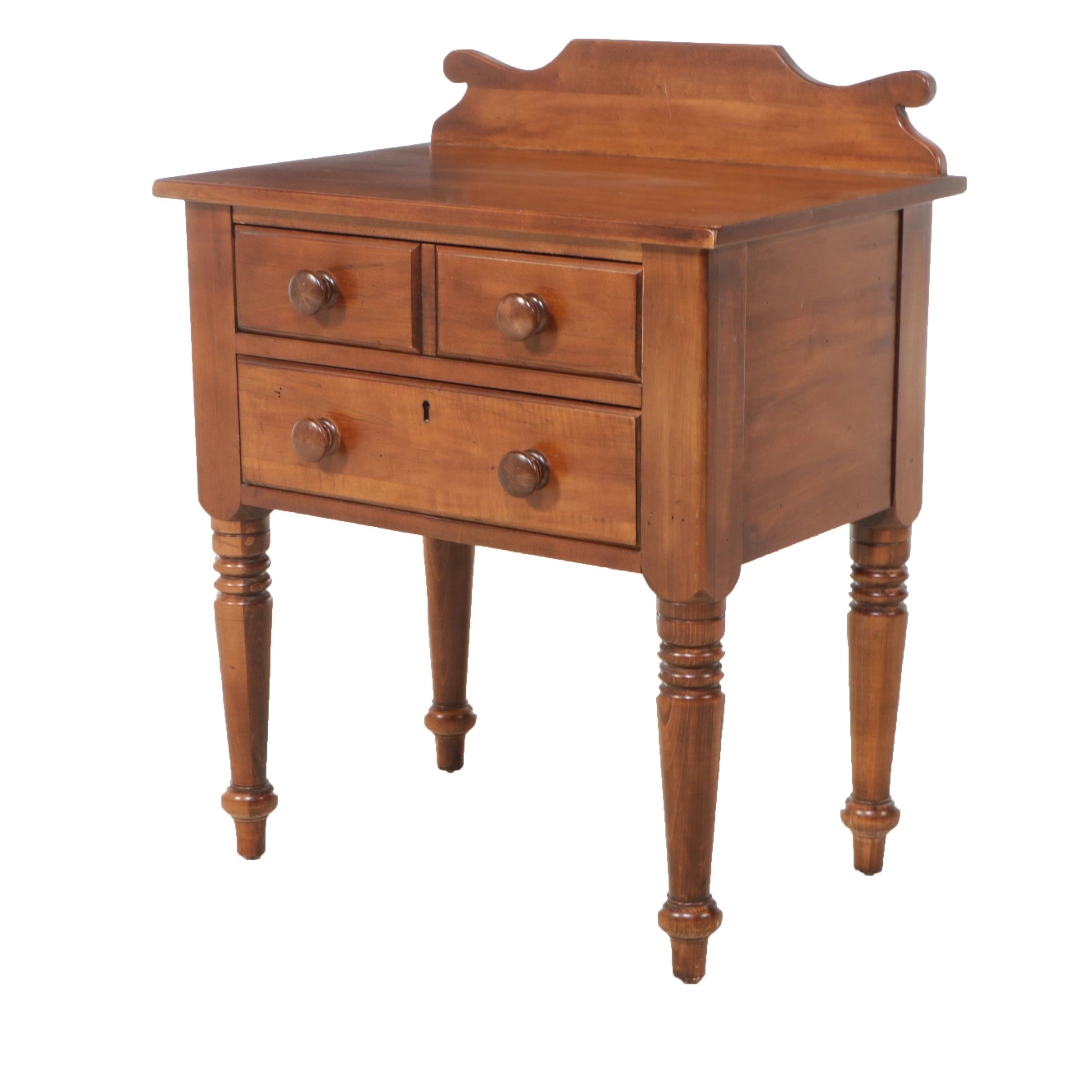 Durham Furniture Early American Style Maple Nightstand