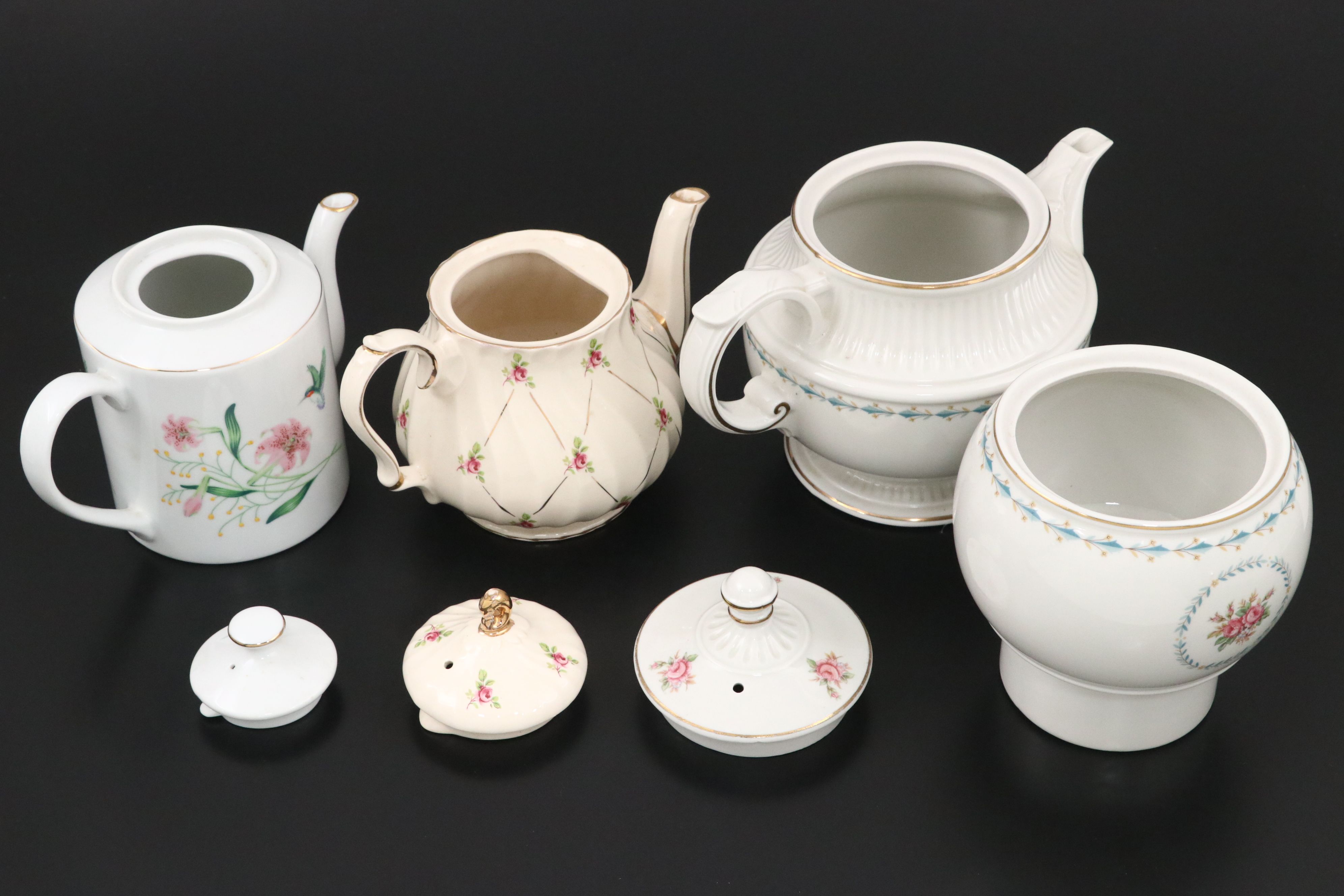 Harmony House "Mount Vernon"  Tea Infuser Pot with Other Teapots