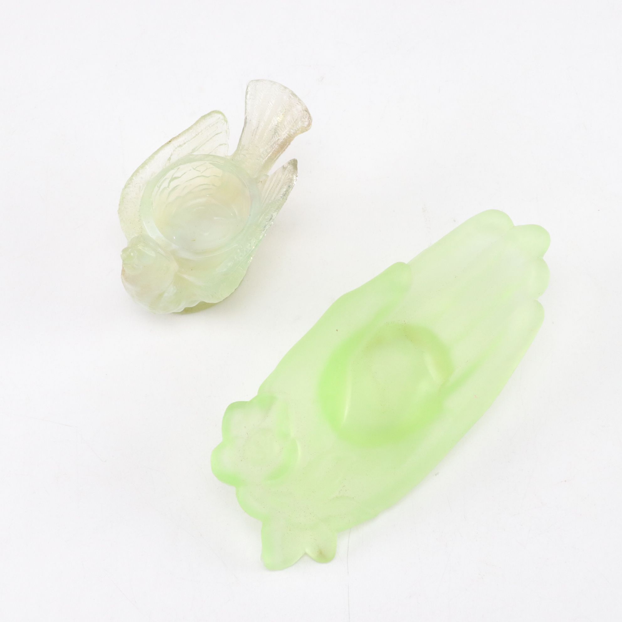 Degenhart Colored & Uranium Glass Trinket Dish Hands & Bird Salt Cellars