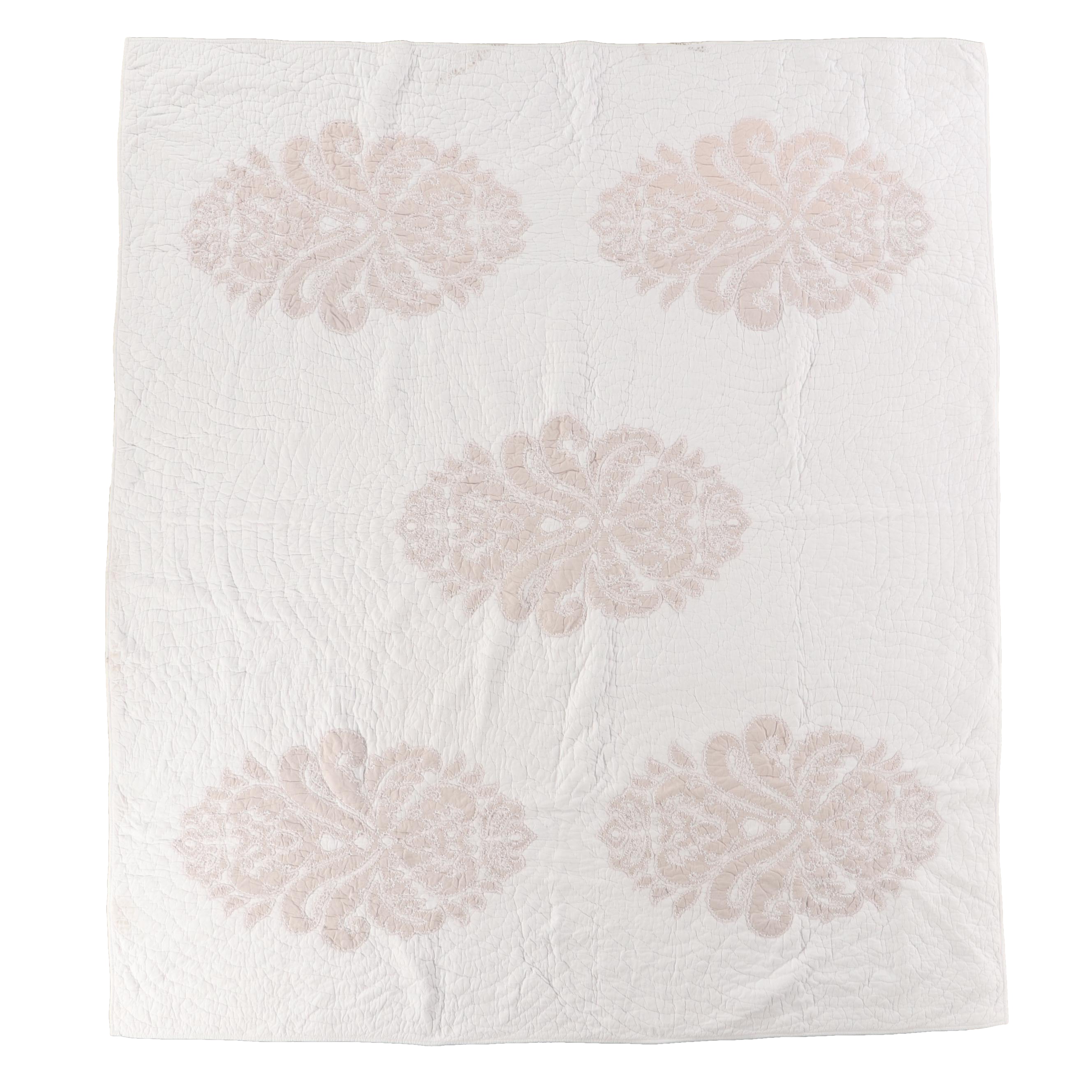 Southern Living "Eloise" California King Applique Quilt