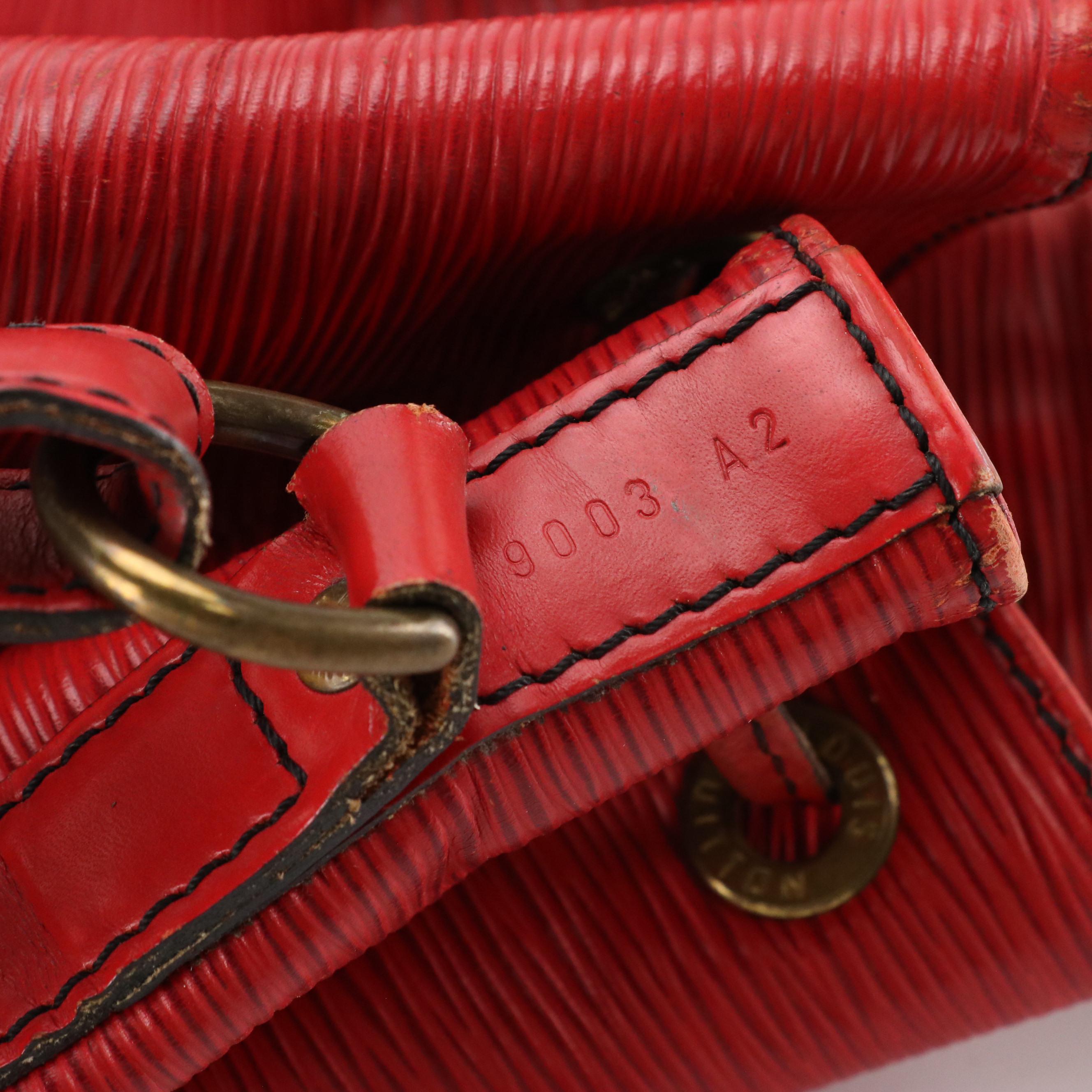 Louis Vuitton Noé Bag in Castilian Red Epi/Smooth Leather