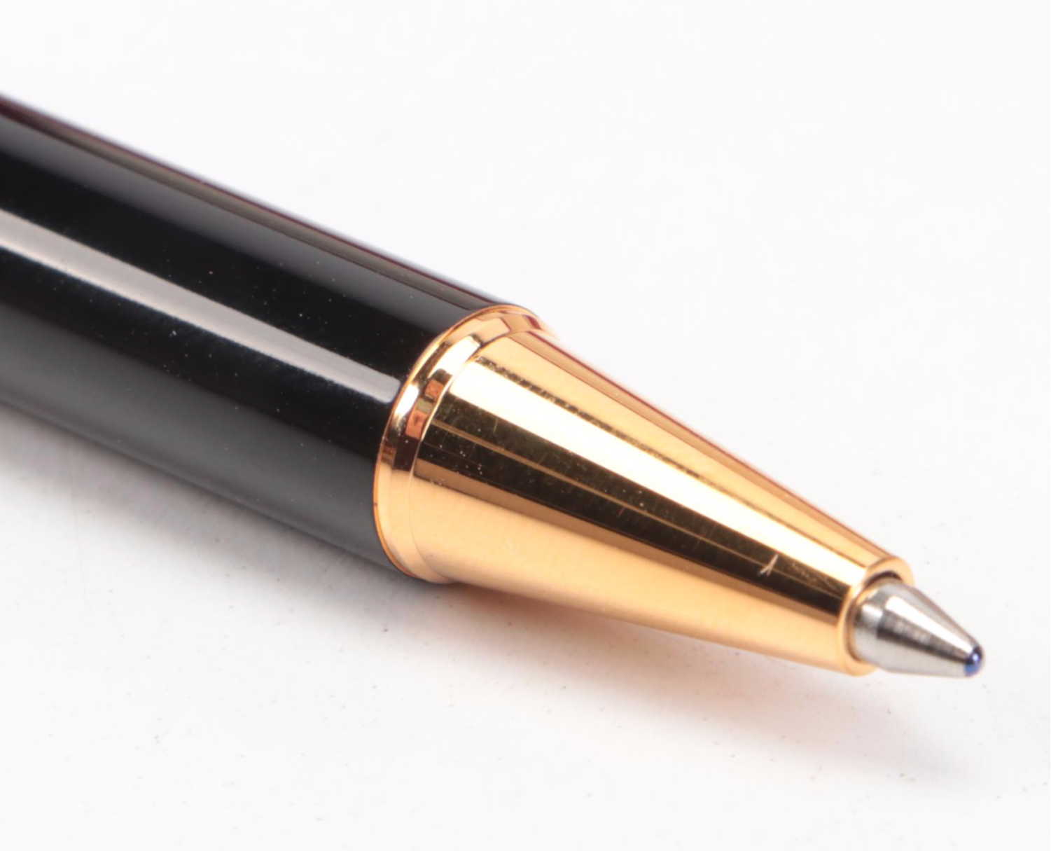 Must de Cartier "Must II" Black Lacquer Ballpoint Pen with Presentation Case