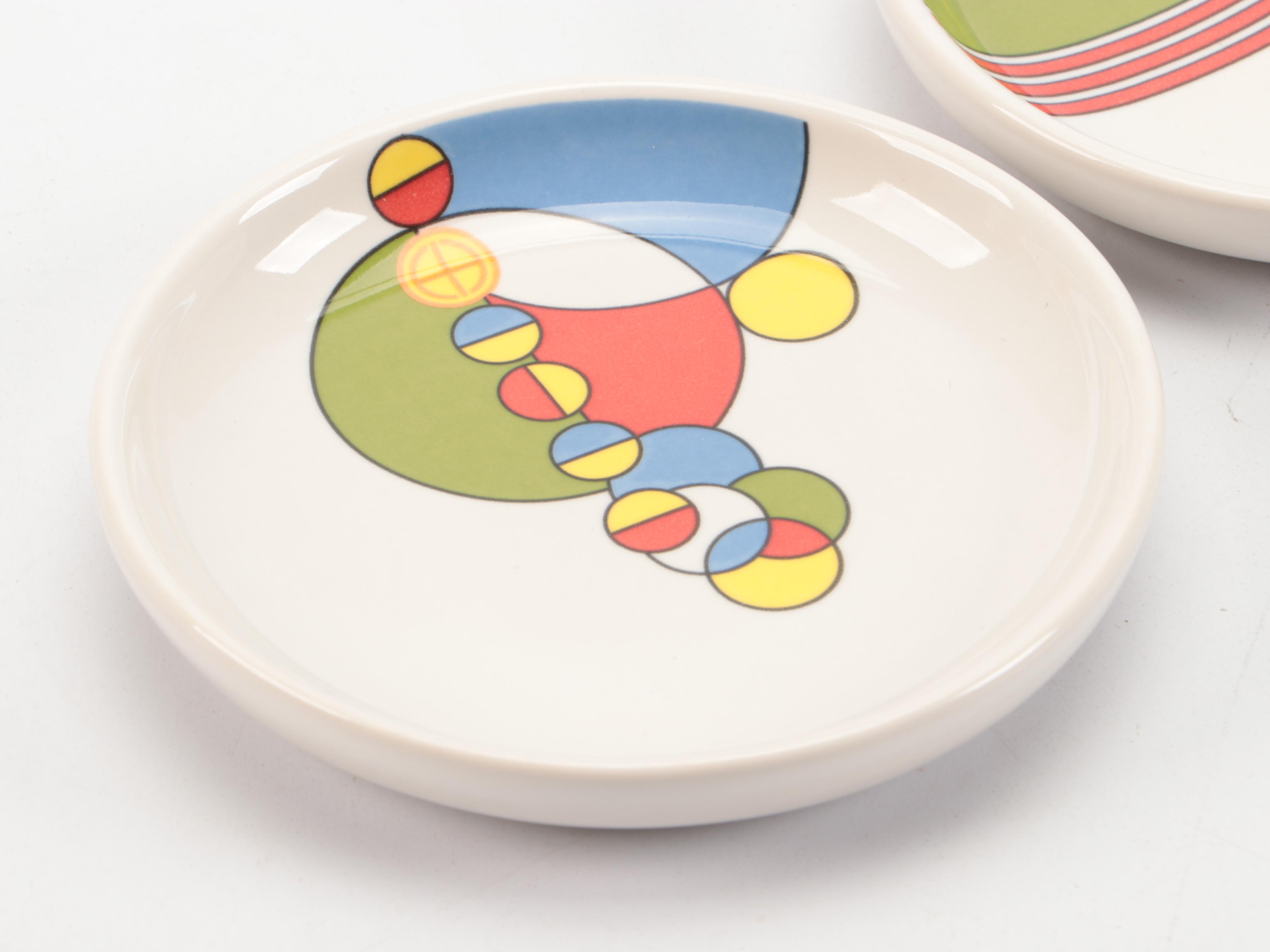 Frank Lloyd Wright Collection "Cabaret" Ceramic Plates