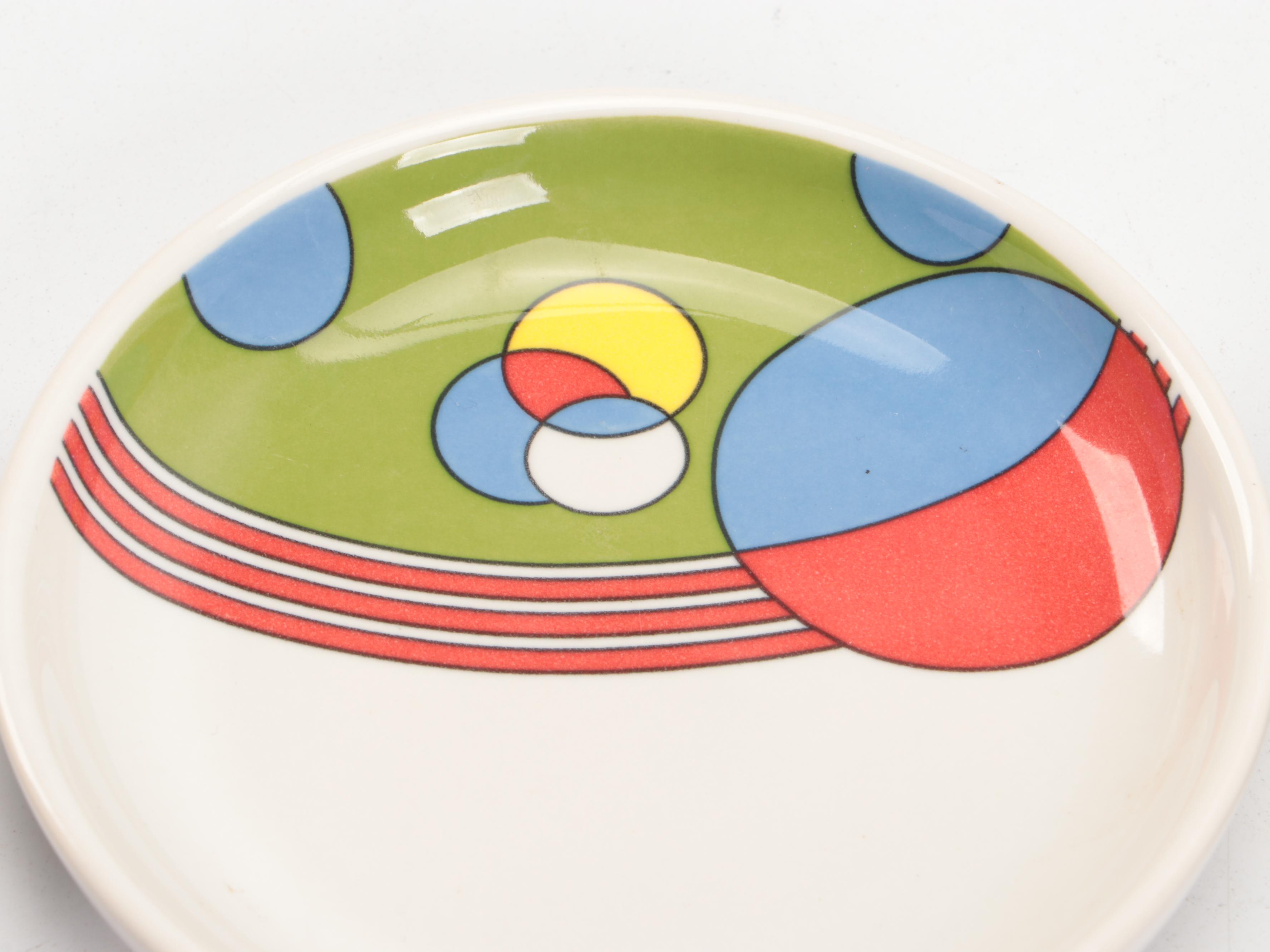 Frank Lloyd Wright Collection "Cabaret" Ceramic Plates