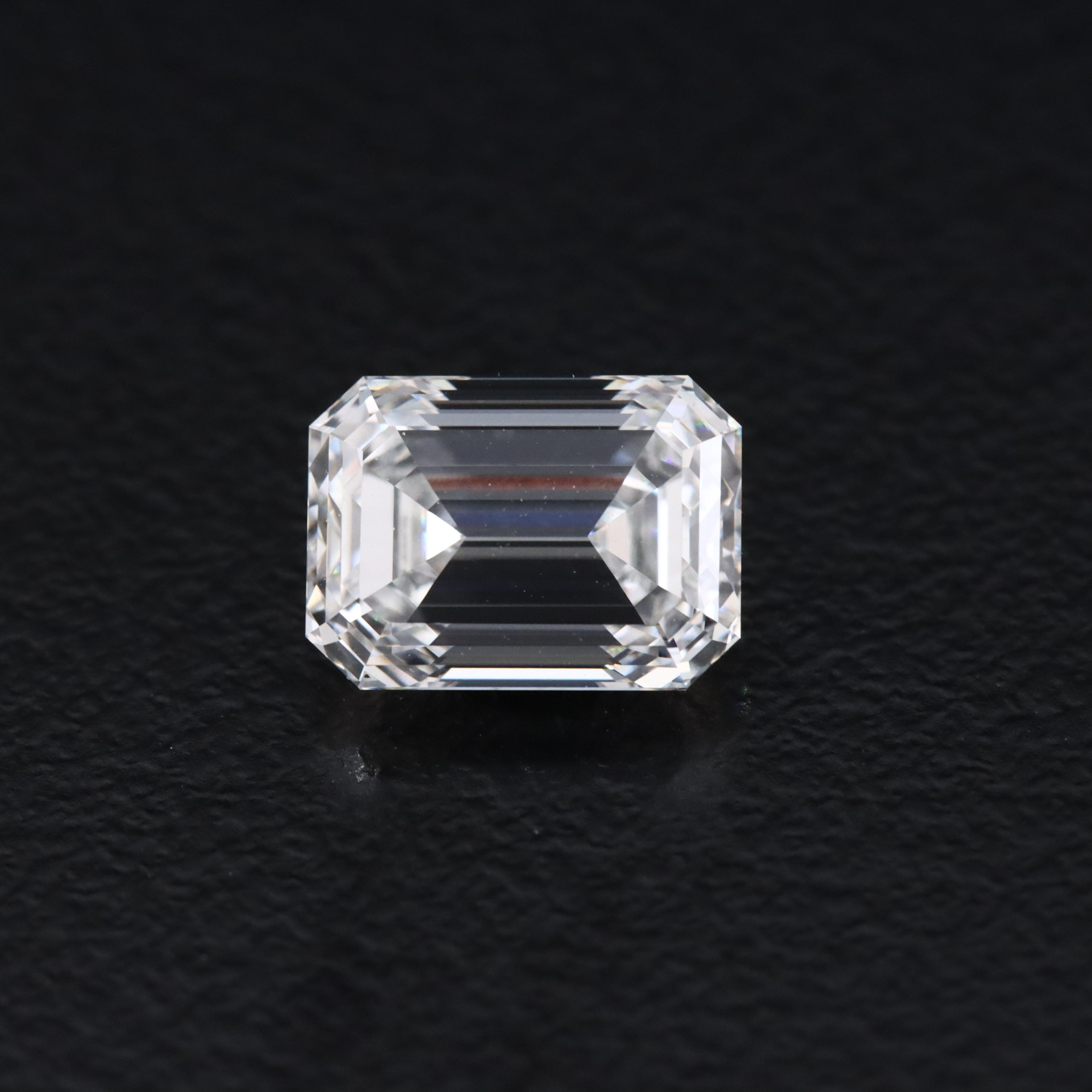 Loose 1.59 CT Lab Grown Diamond with IGI Report
