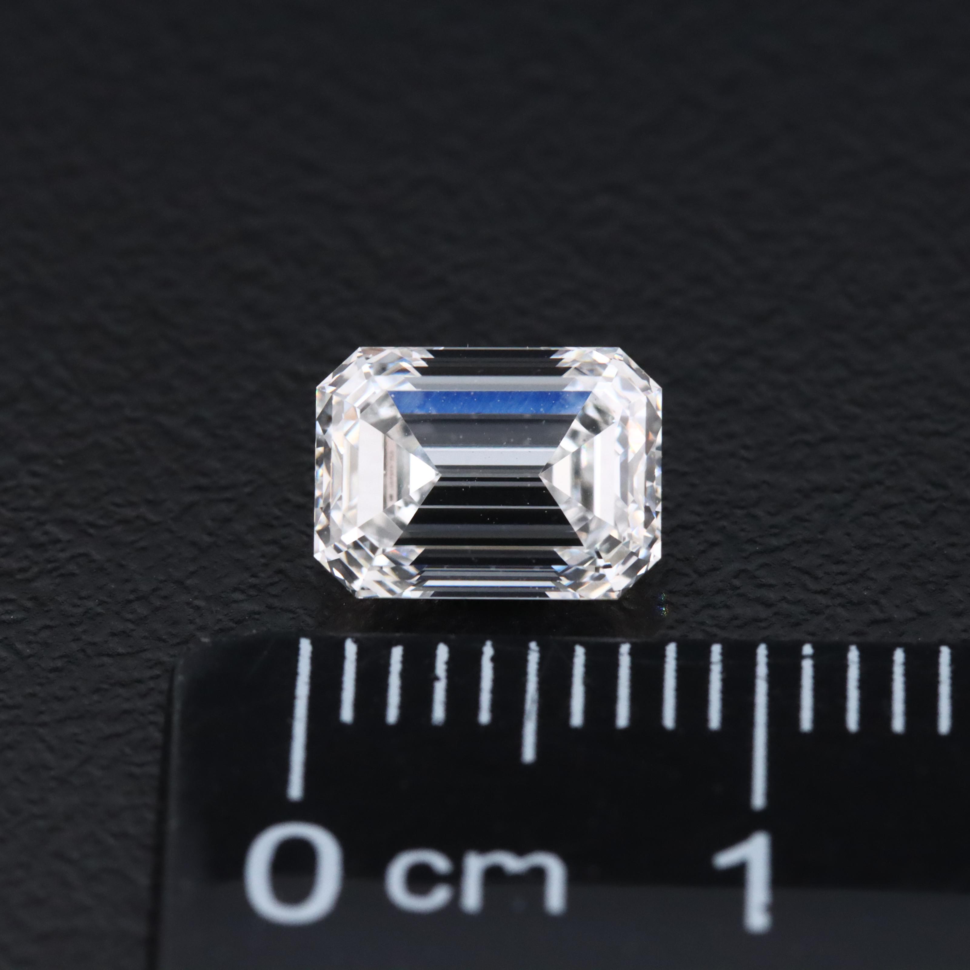 Loose 1.59 CT Lab Grown Diamond with IGI Report