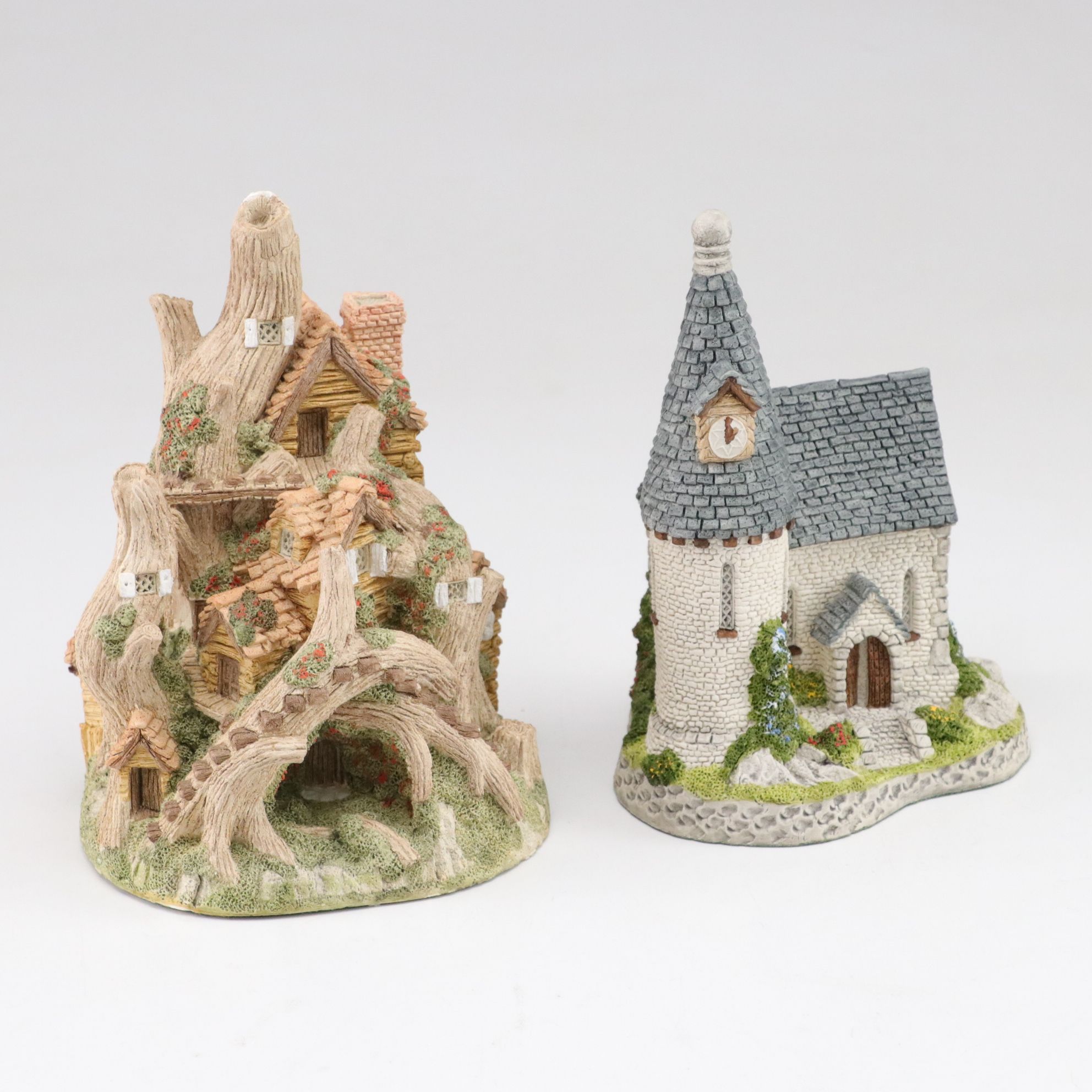 Six David Winter Cottages with "Hertford Court" and "Market Street"