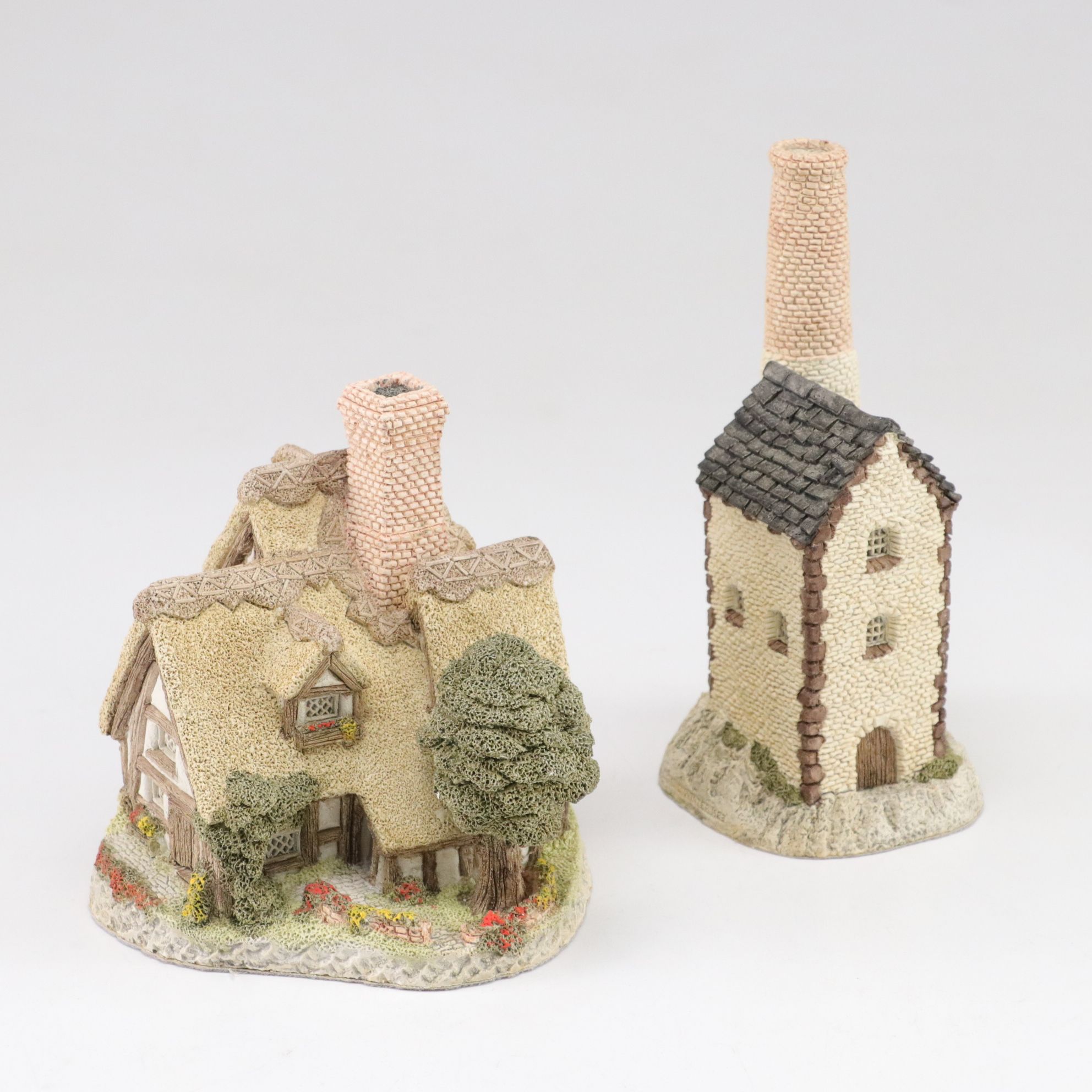 Six David Winter Cottages with "Hertford Court" and "Market Street"