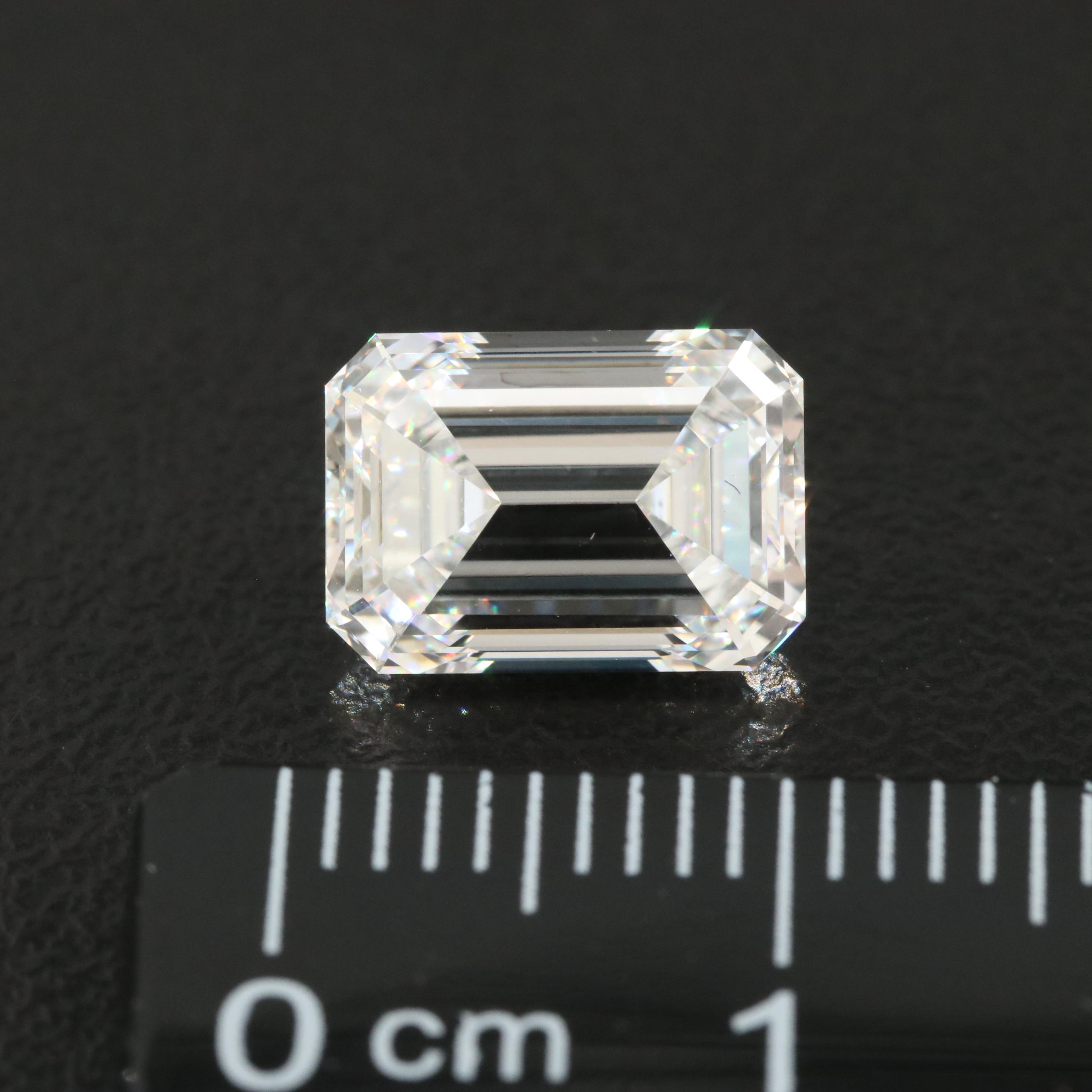 Loose 3.10 CT Lab Grown Diamond with IGI Report