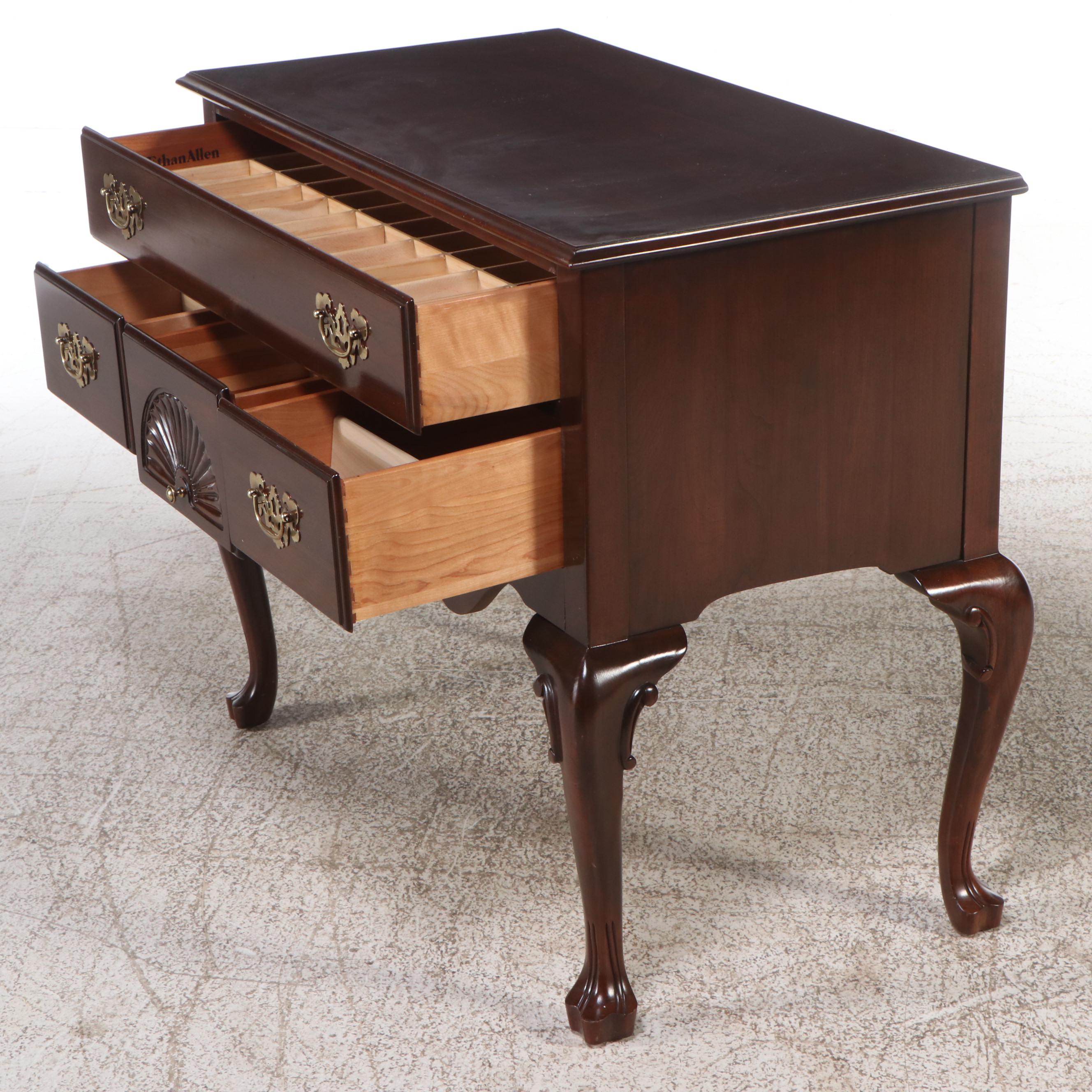 Ethan Allen Queen Anne Style Mahogany Lowboy, Late 20th Century