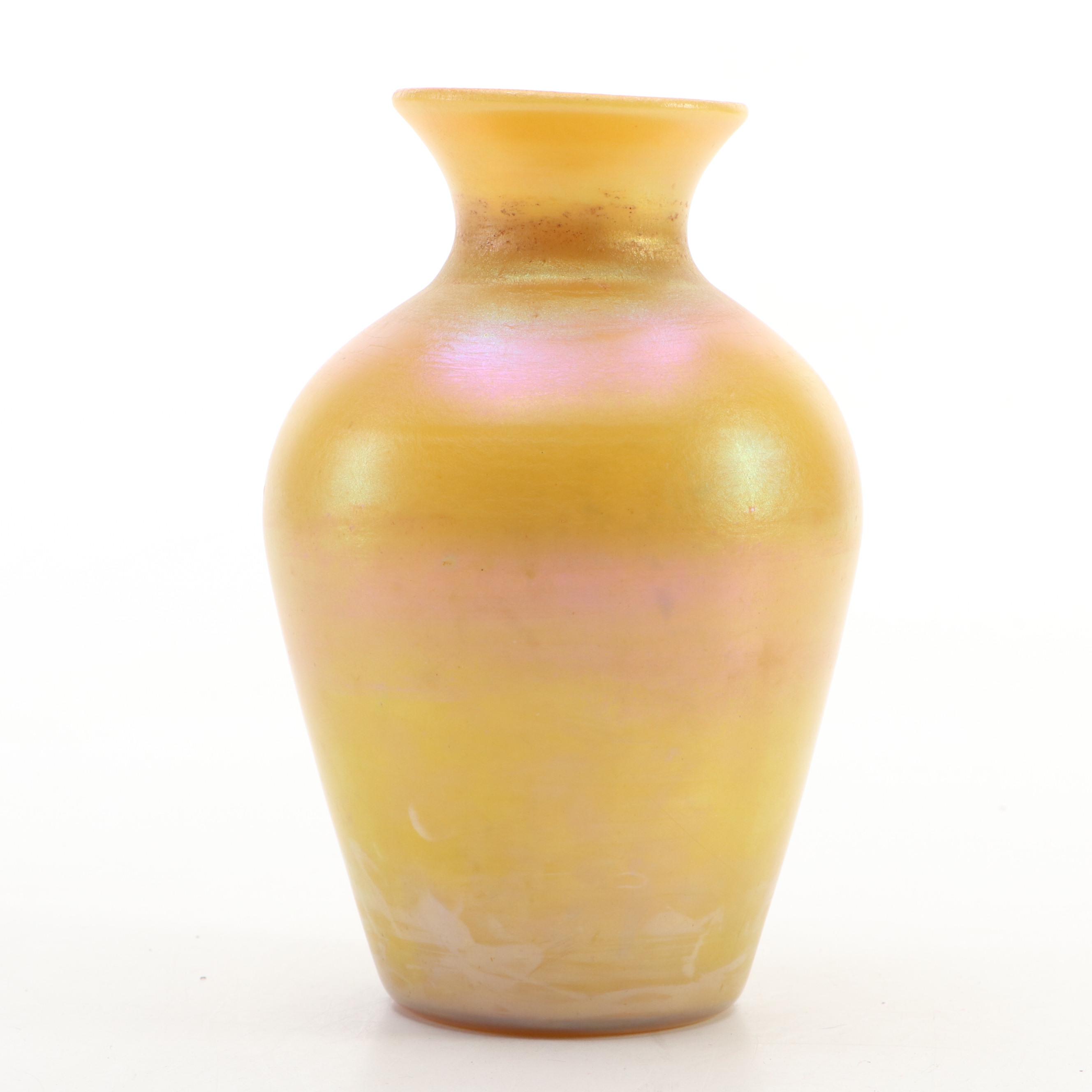 Iridescent Art Glass Vase Attributed to Durand, Early 20th Century