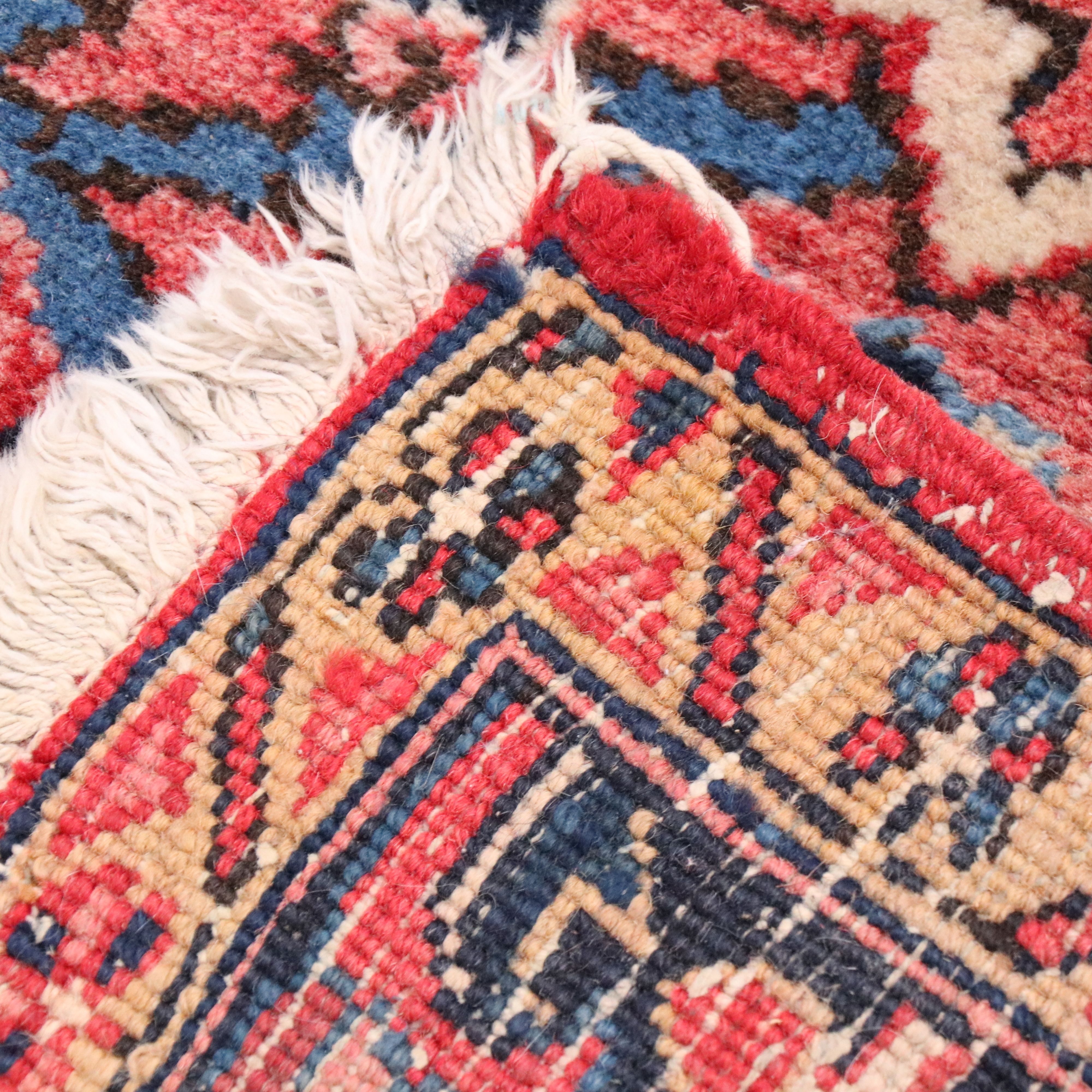 8'11 x 11'11 Hand-Knotted Persian Heriz Area Rug