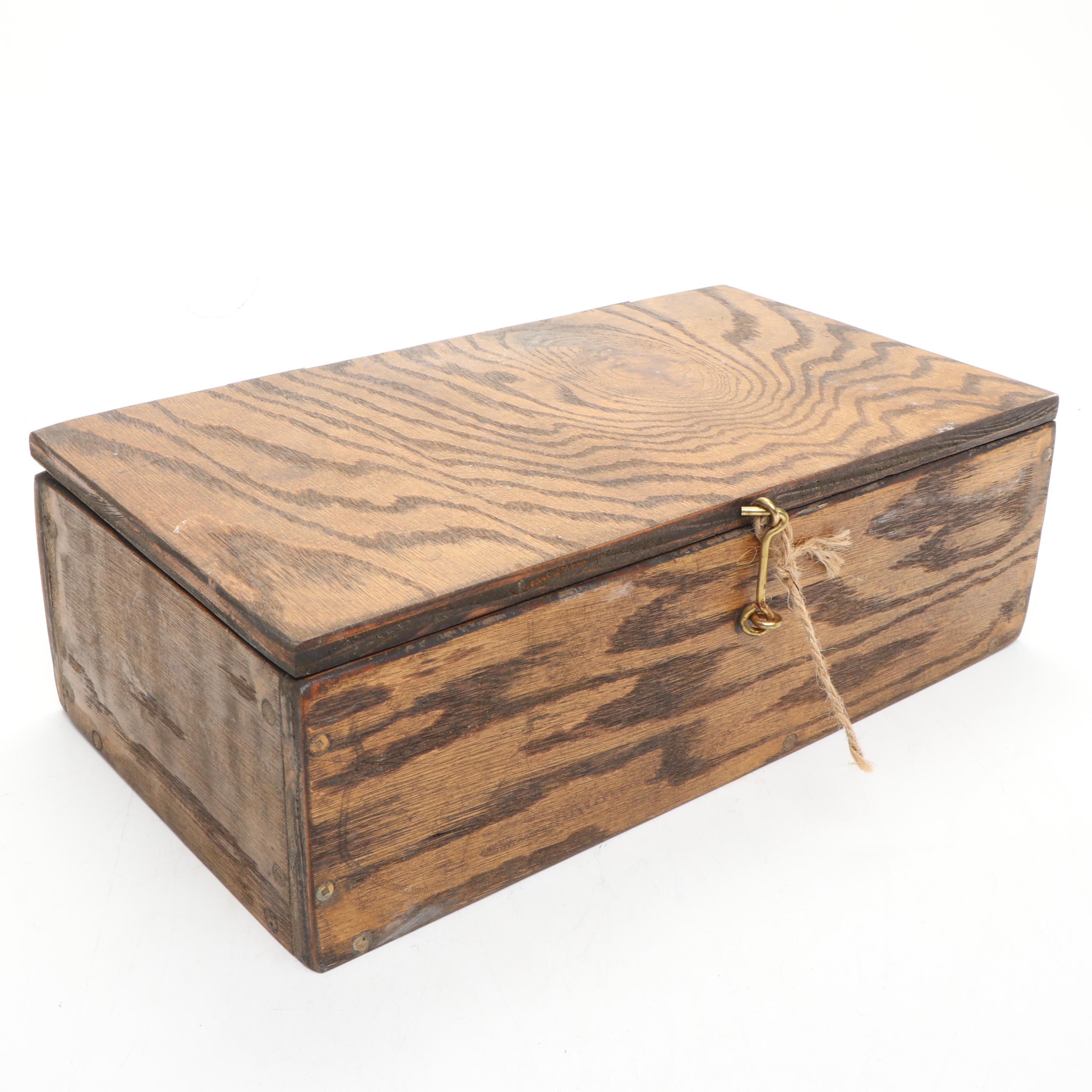 Wooden Oversize Dice and Chest